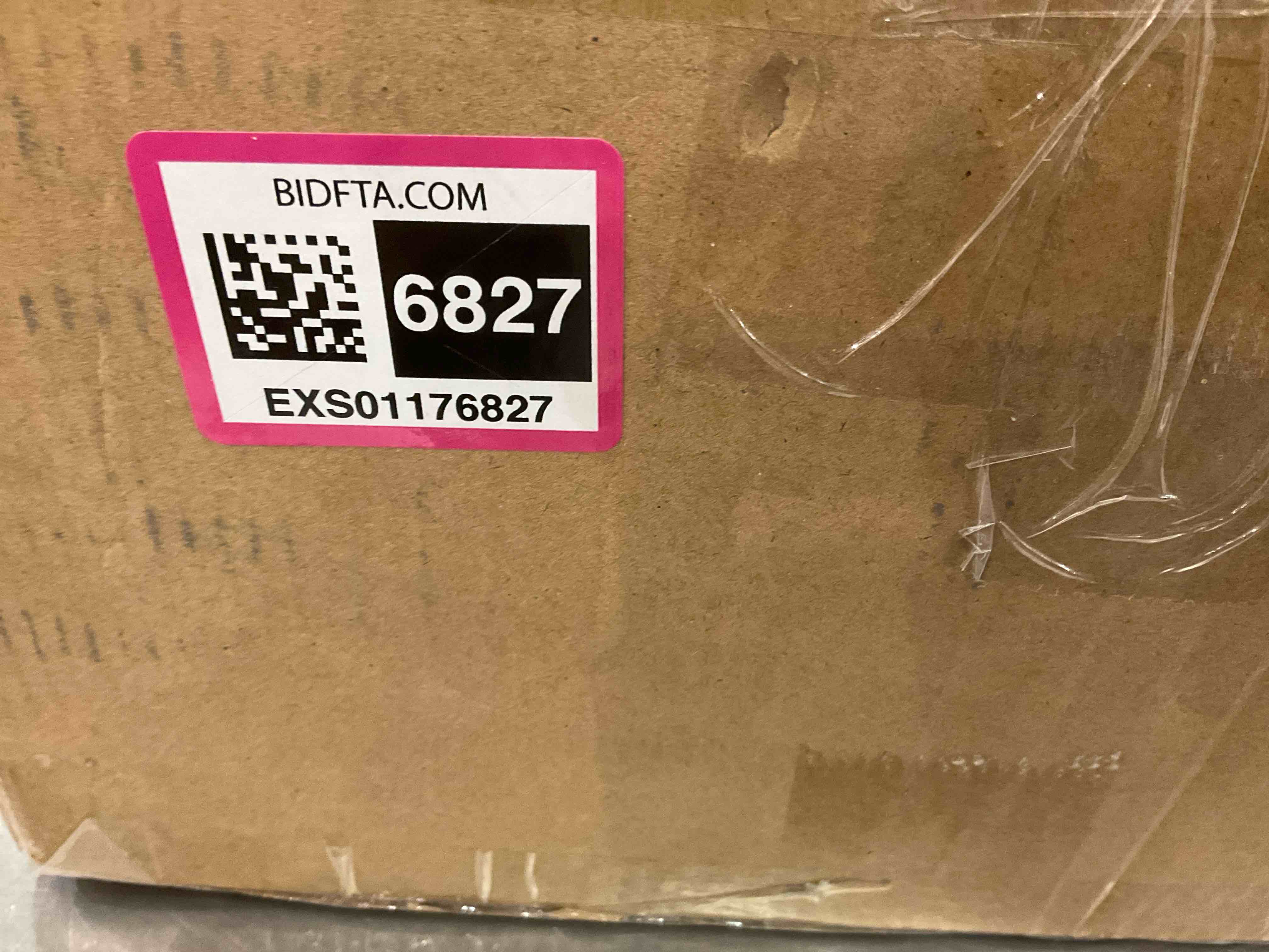 https://s3.amazonaws.com/lotting-images-prod/BargainHunt/EXS01176827_1709221819951.jpeg