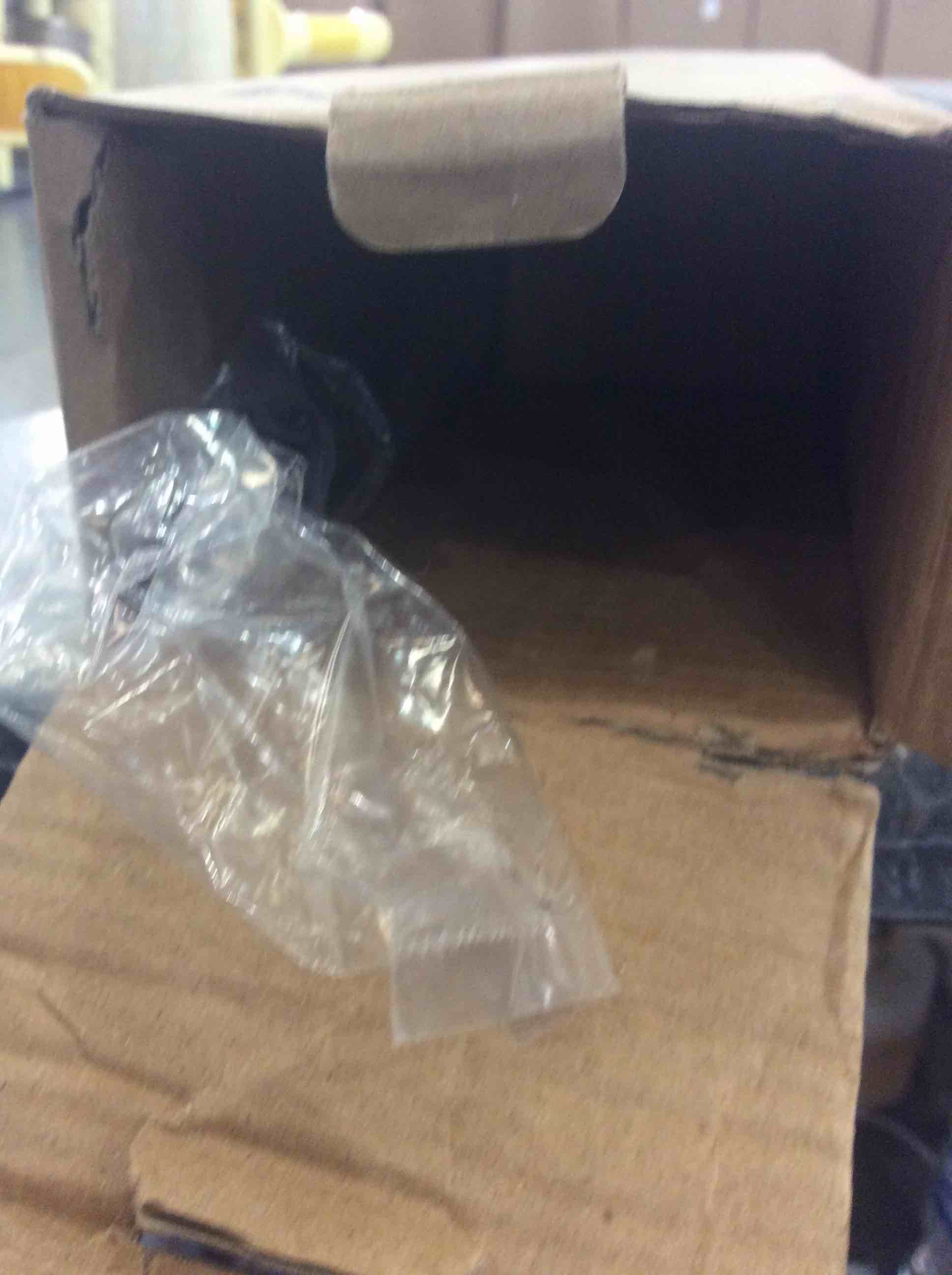 https://s3.amazonaws.com/lotting-images-prod/BargainHunt/EXS01177107_1708013253429.jpeg