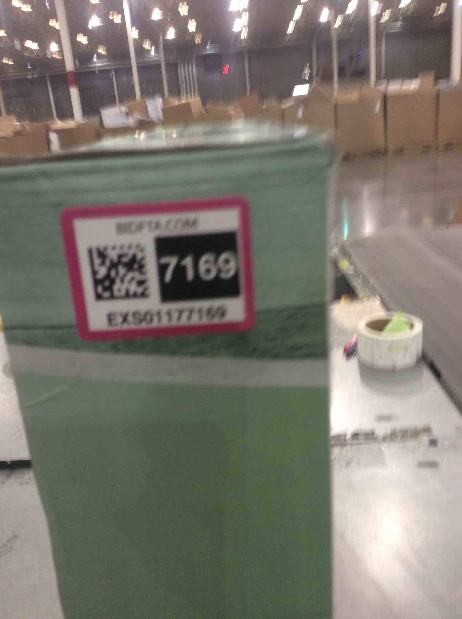 https://s3.amazonaws.com/lotting-images-prod/BargainHunt/EXS01177169_1708025427498.jpeg