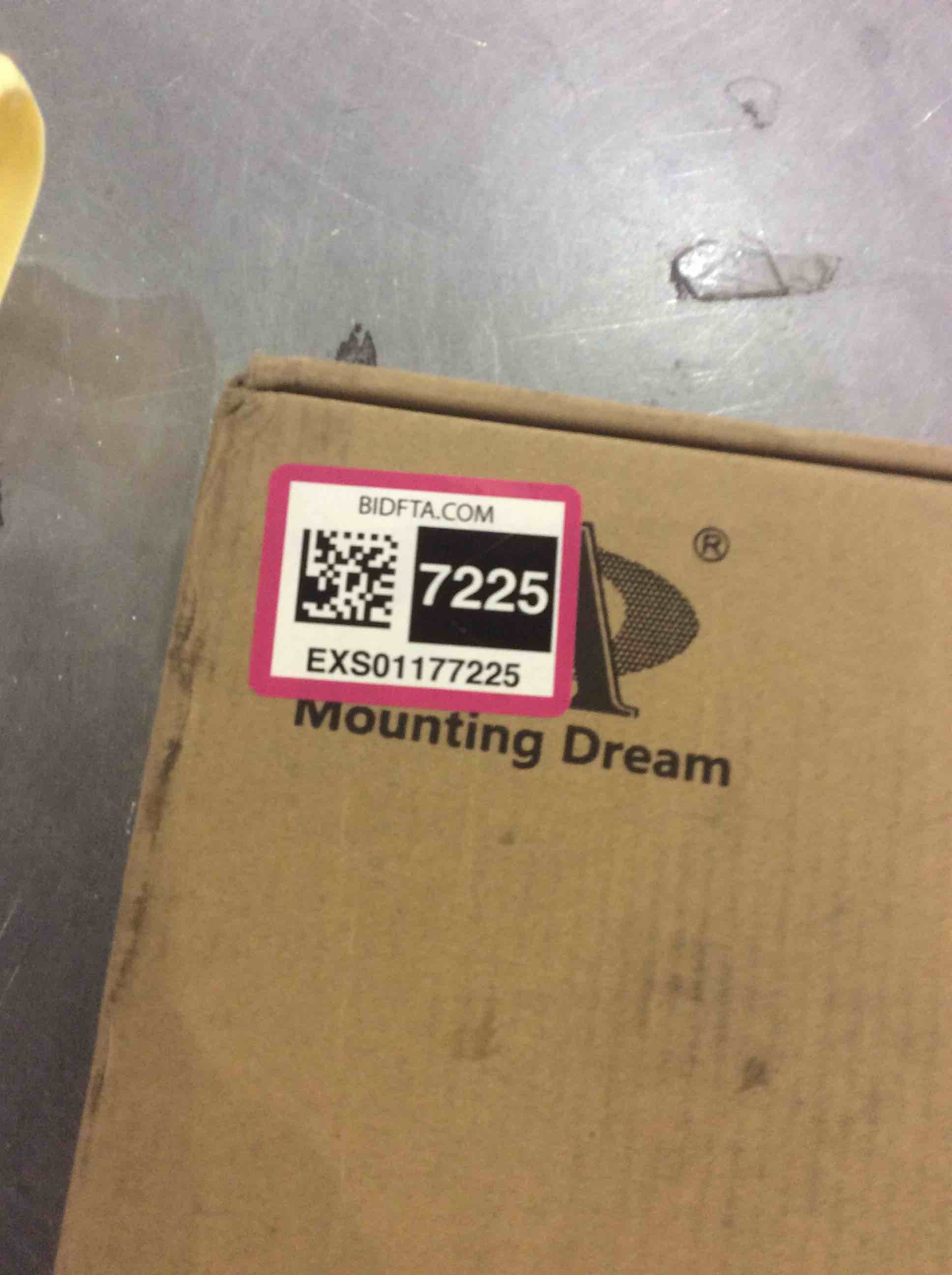 https://s3.amazonaws.com/lotting-images-prod/BargainHunt/EXS01177225_1708346861911.jpeg