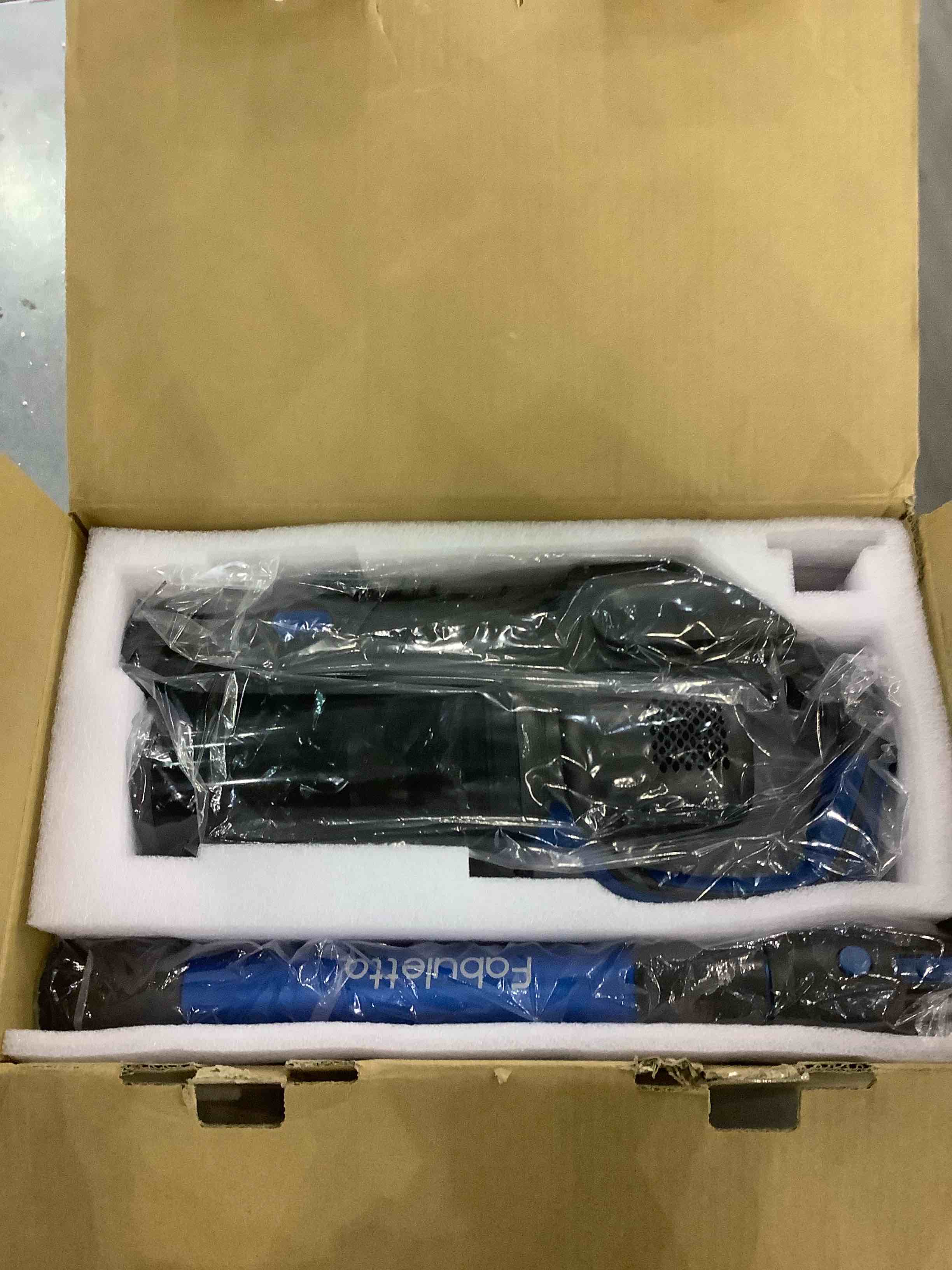 https://s3.amazonaws.com/lotting-images-prod/BargainHunt/EXS01177271_1708433804120.jpeg