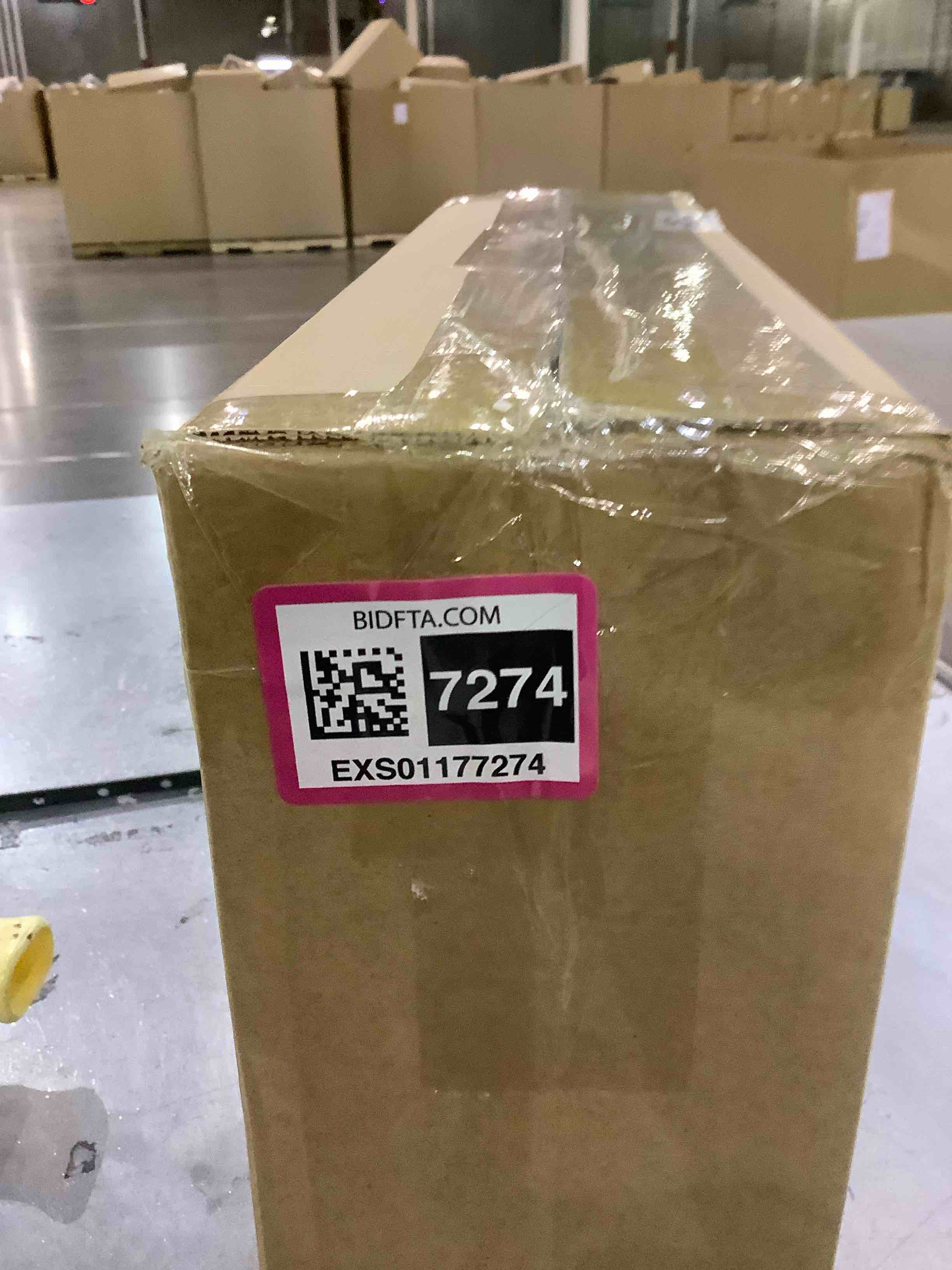 https://s3.amazonaws.com/lotting-images-prod/BargainHunt/EXS01177274_1708434112085.jpeg