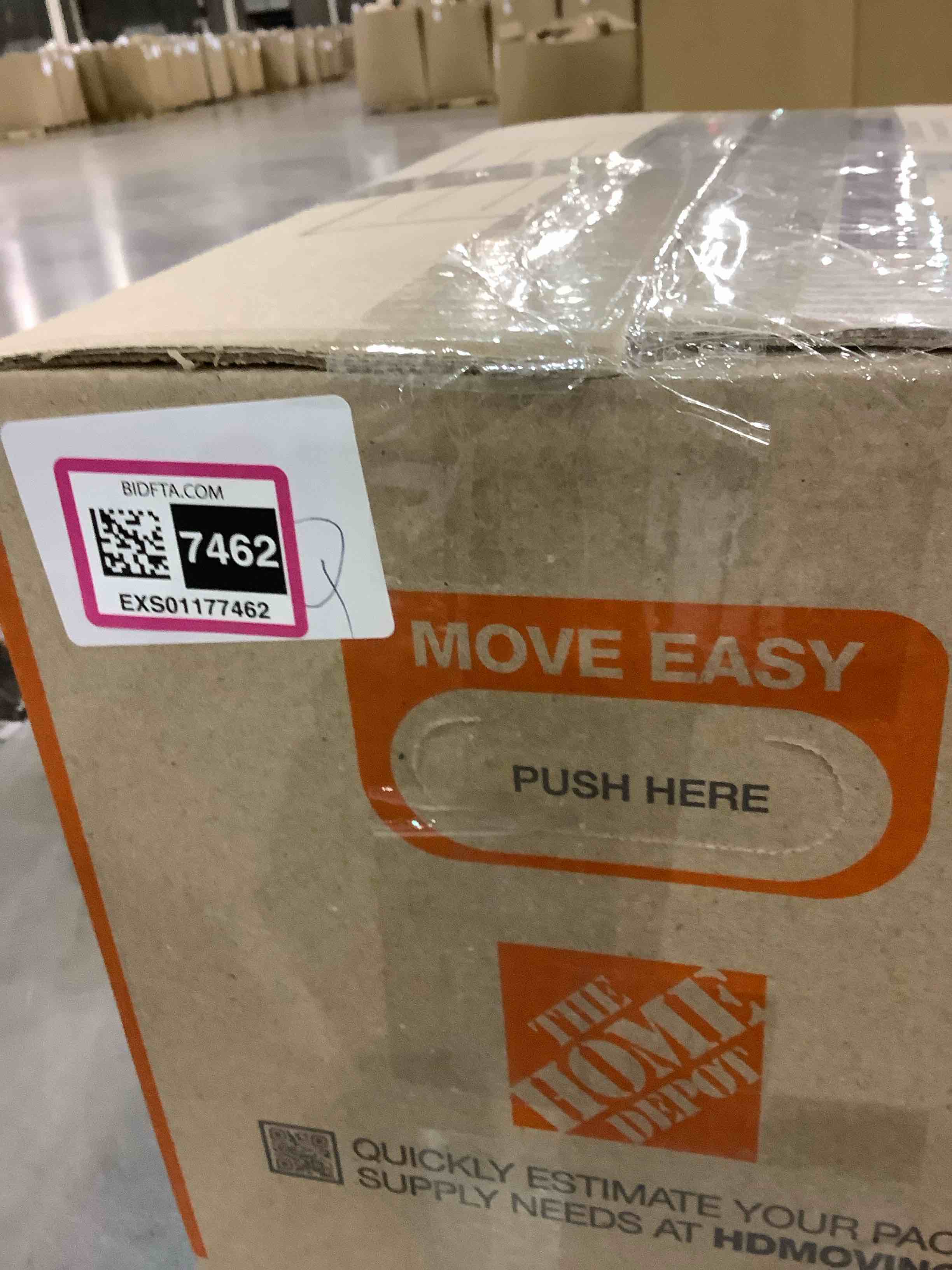 https://s3.amazonaws.com/lotting-images-prod/BargainHunt/EXS01177462_1708605887713.jpeg