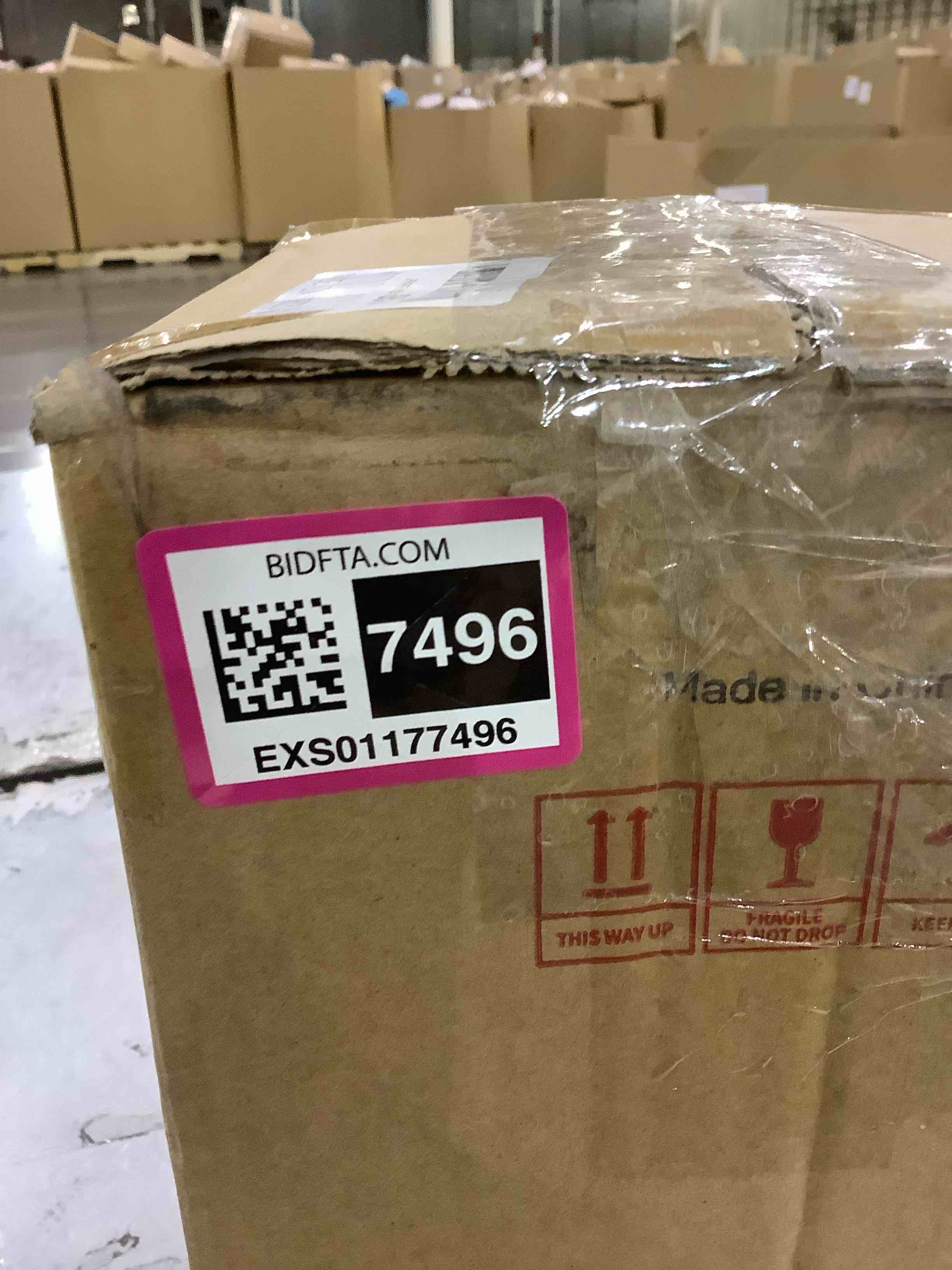 https://s3.amazonaws.com/lotting-images-prod/BargainHunt/EXS01177496_1708608505217.jpeg
