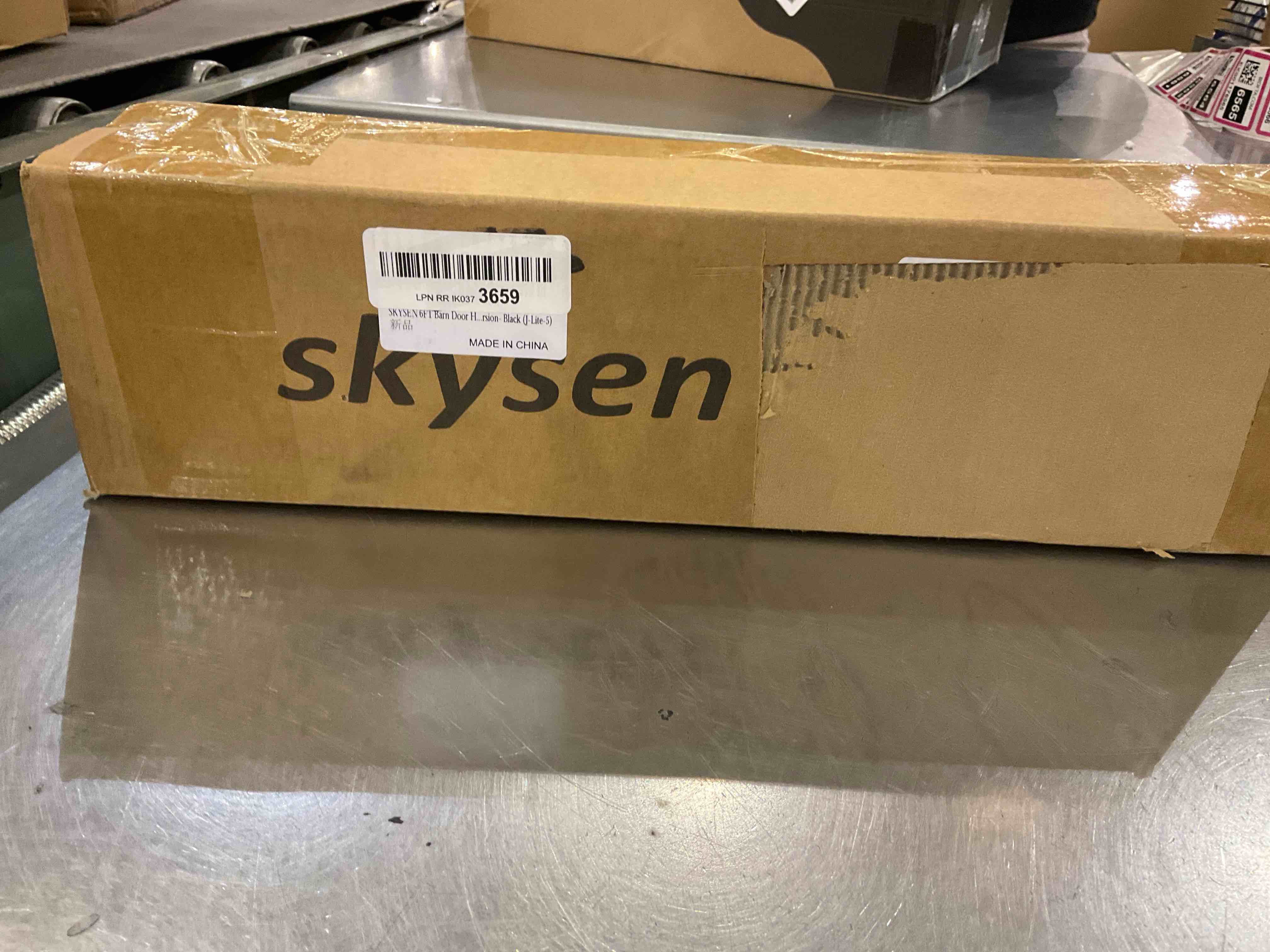 https://s3.amazonaws.com/lotting-images-prod/BargainHunt/EXS01177591_1709044775958.jpeg