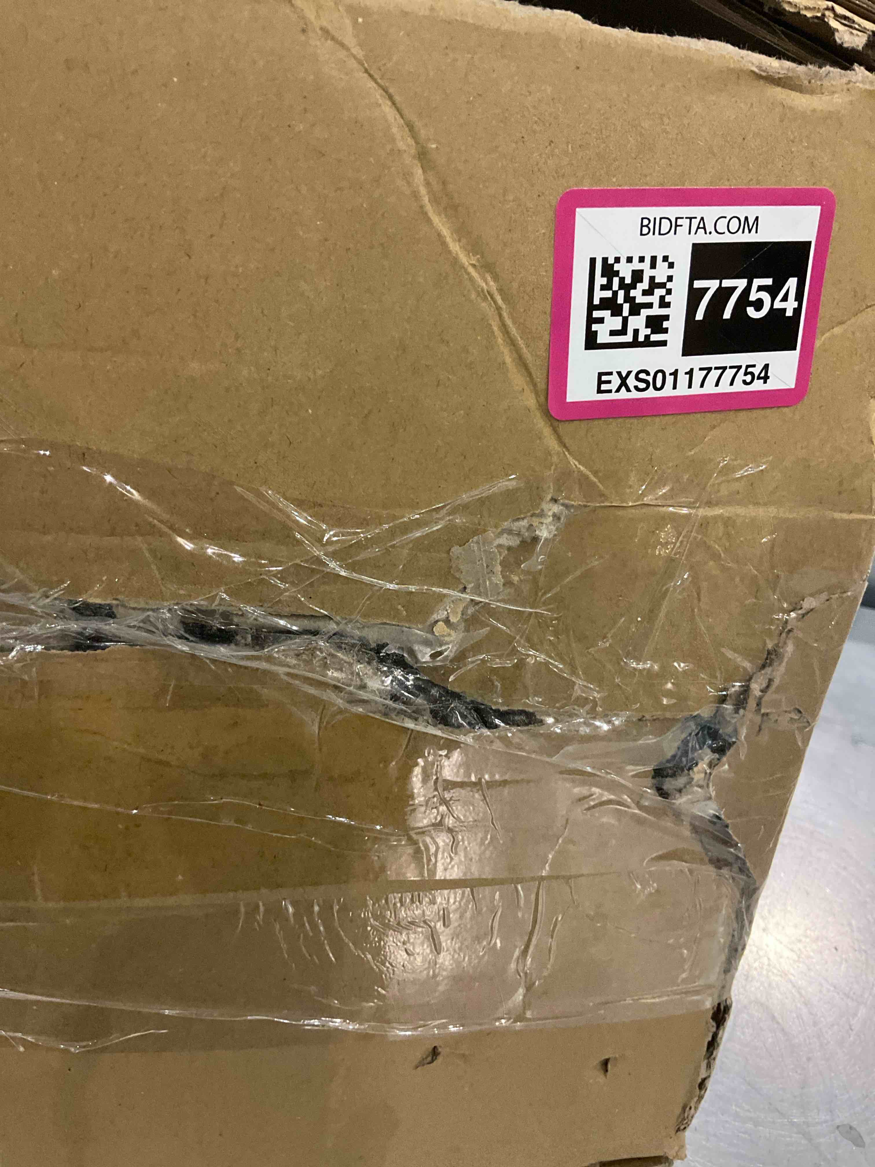 https://s3.amazonaws.com/lotting-images-prod/BargainHunt/EXS01177754_1709124834436.jpeg