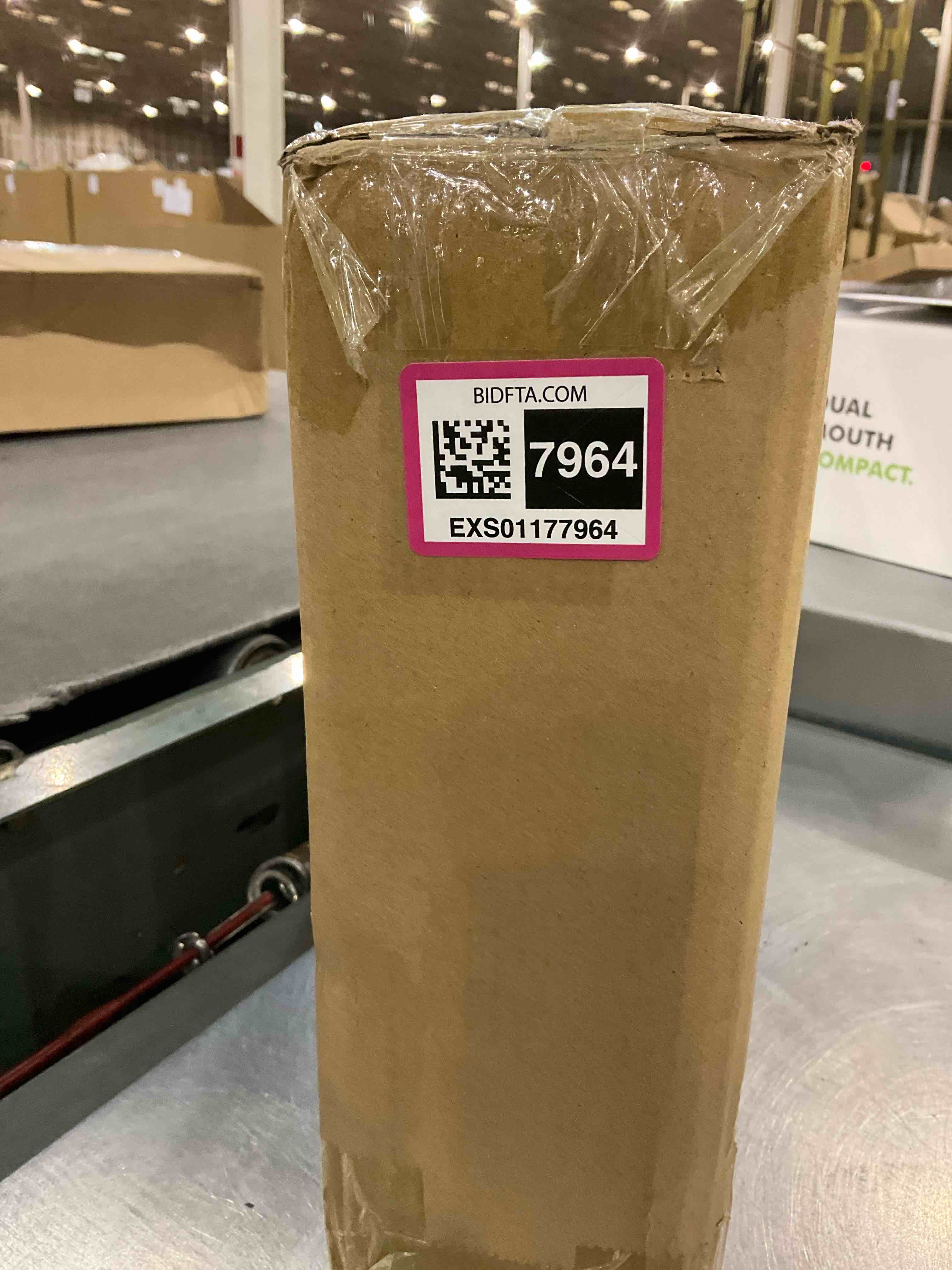 https://s3.amazonaws.com/lotting-images-prod/BargainHunt/EXS01177964_1709213187169.jpeg