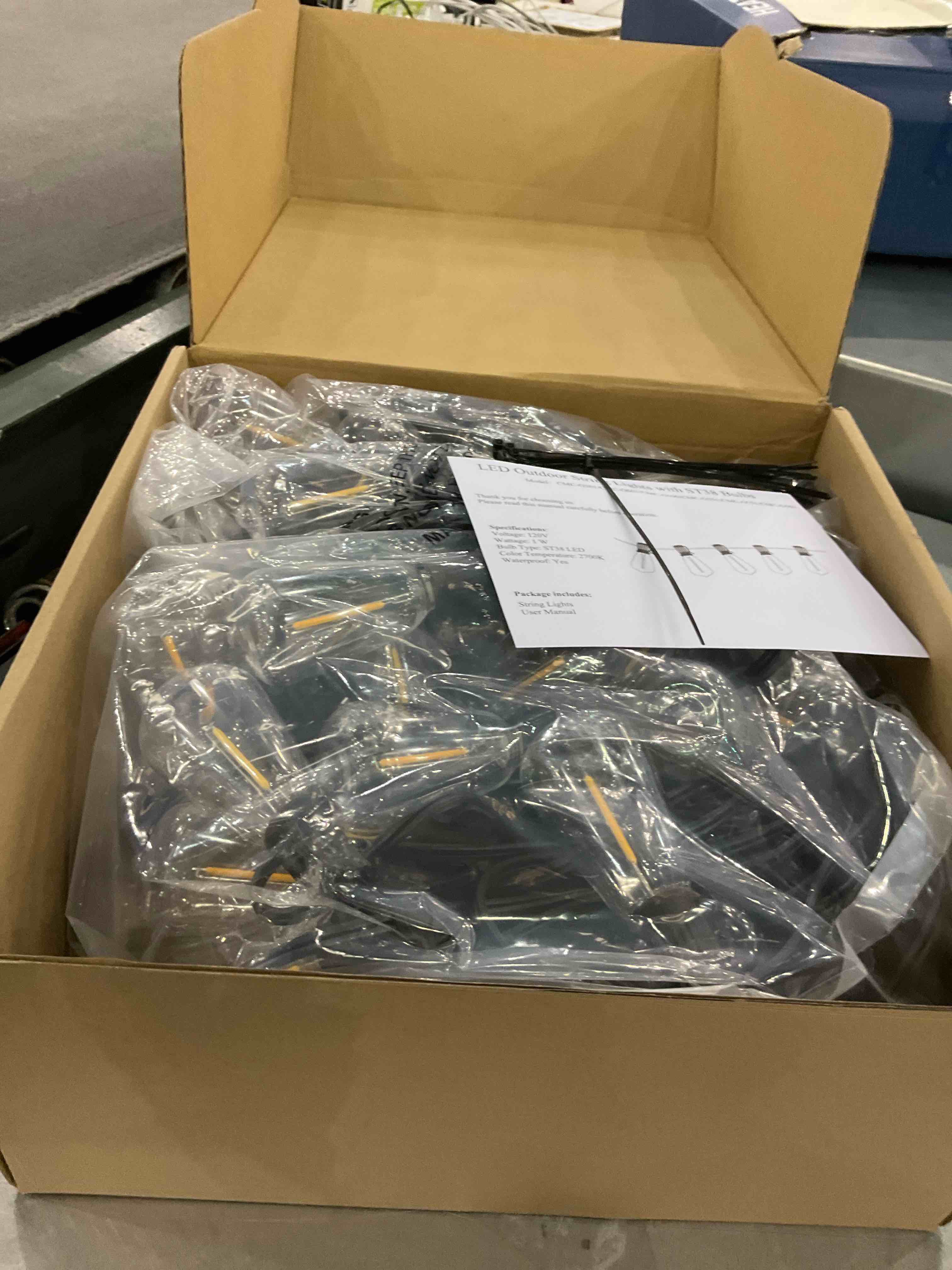 https://s3.amazonaws.com/lotting-images-prod/BargainHunt/EXS01177975_1709214111145.jpeg