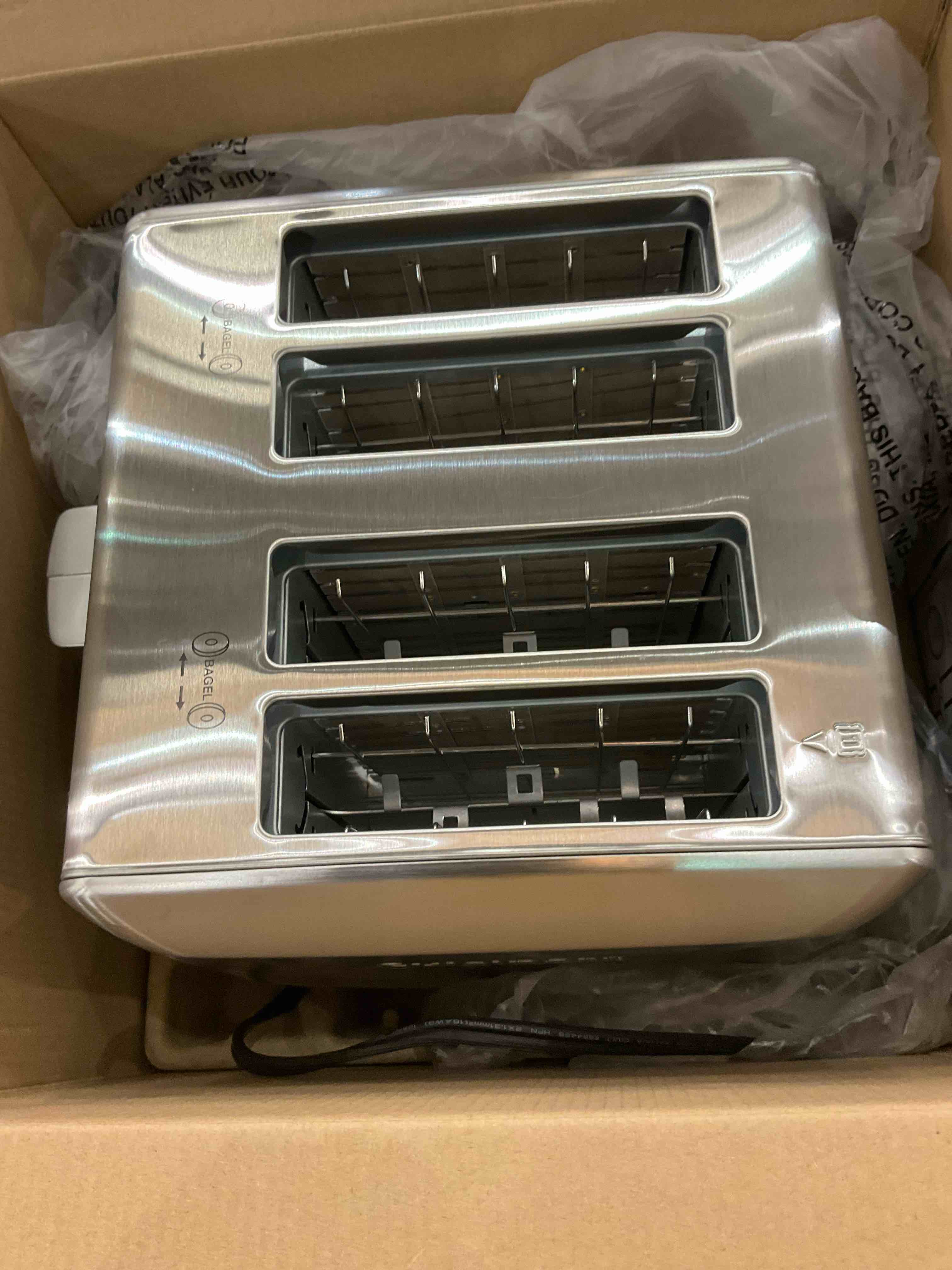 https://s3.amazonaws.com/lotting-images-prod/BargainHunt/EXS01179028_1708699835352.jpeg