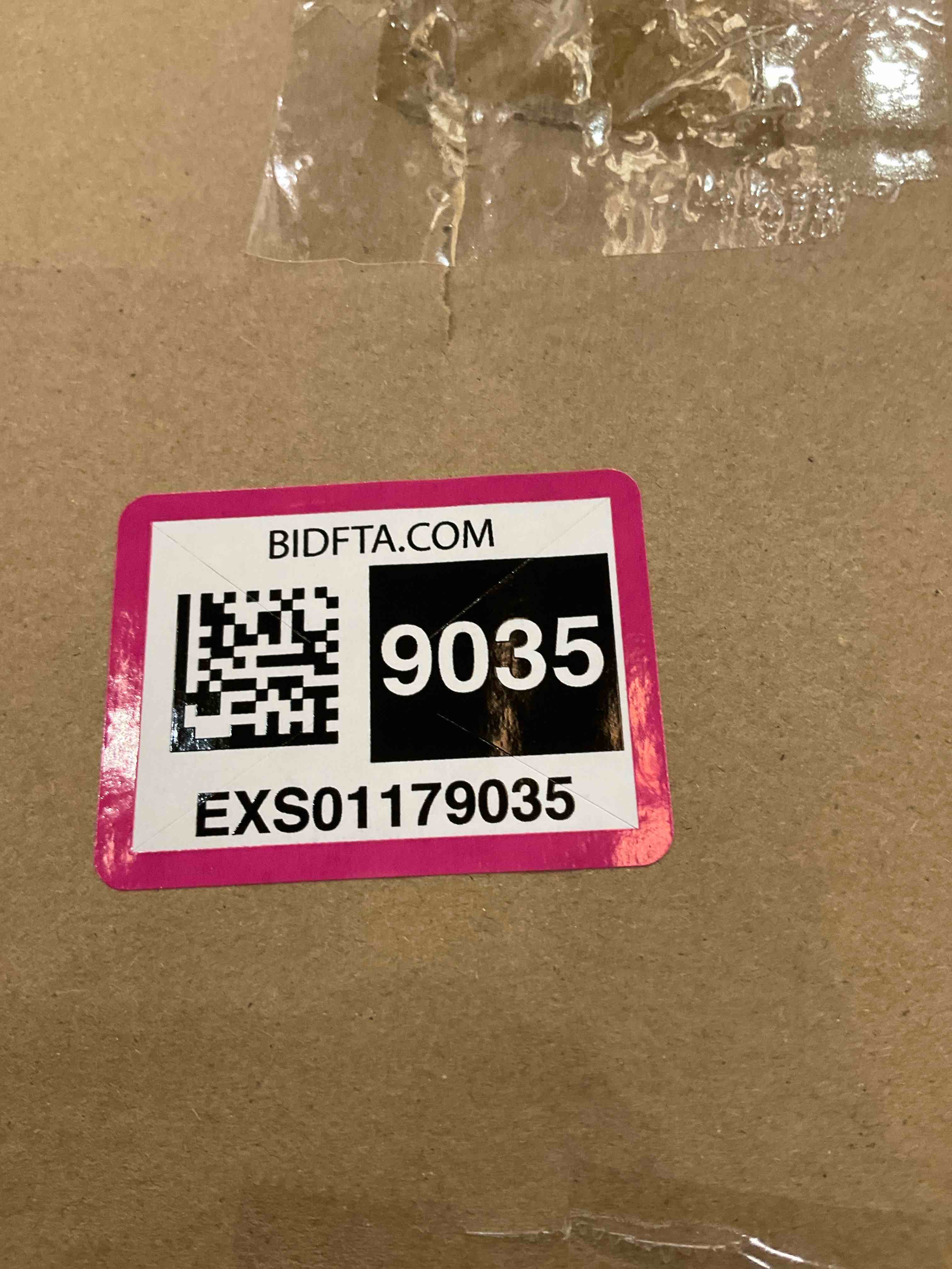 https://s3.amazonaws.com/lotting-images-prod/BargainHunt/EXS01179035_1708701465861.jpeg