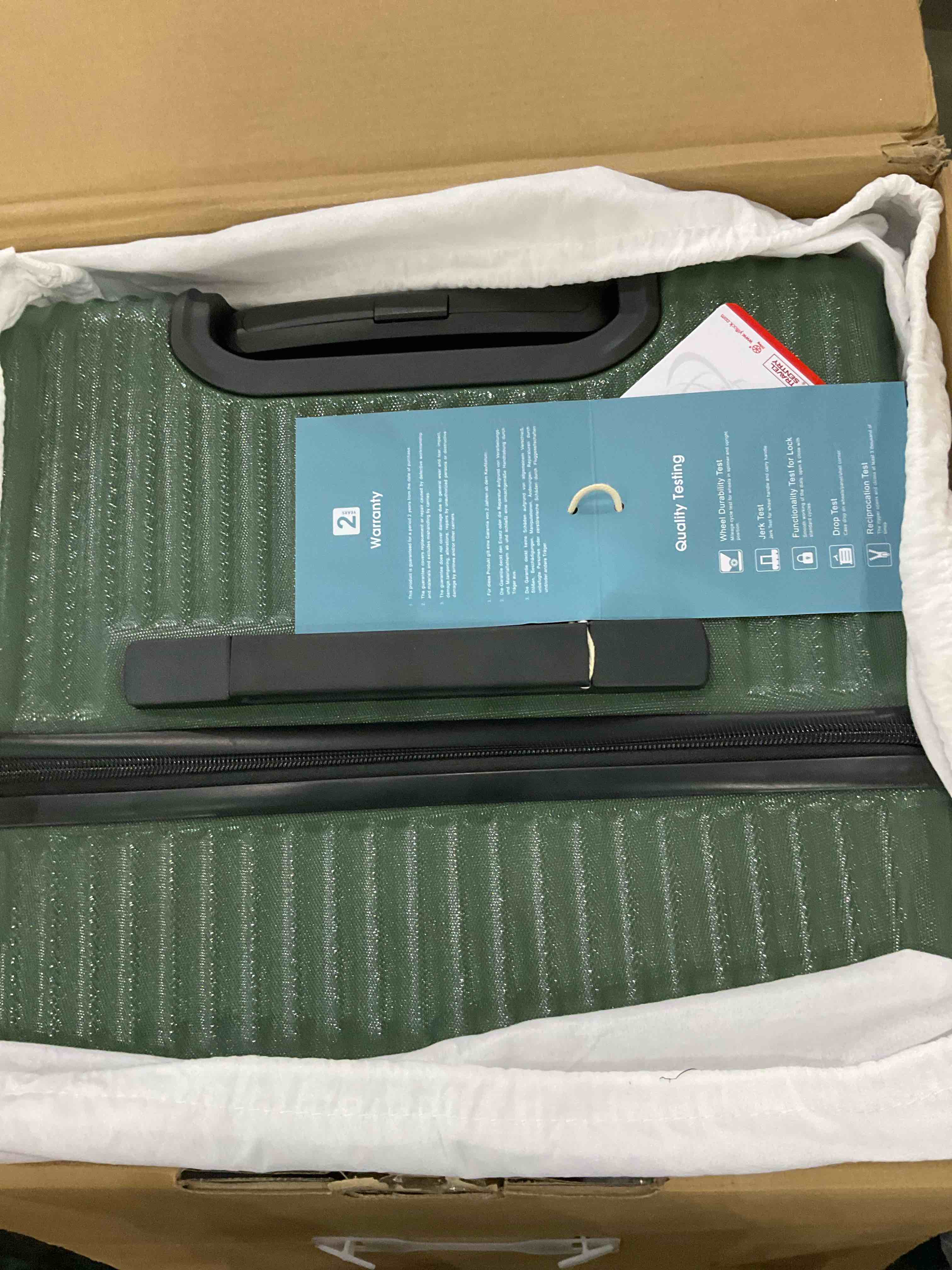https://s3.amazonaws.com/lotting-images-prod/BargainHunt/EXS01179496_1709213255362.jpeg