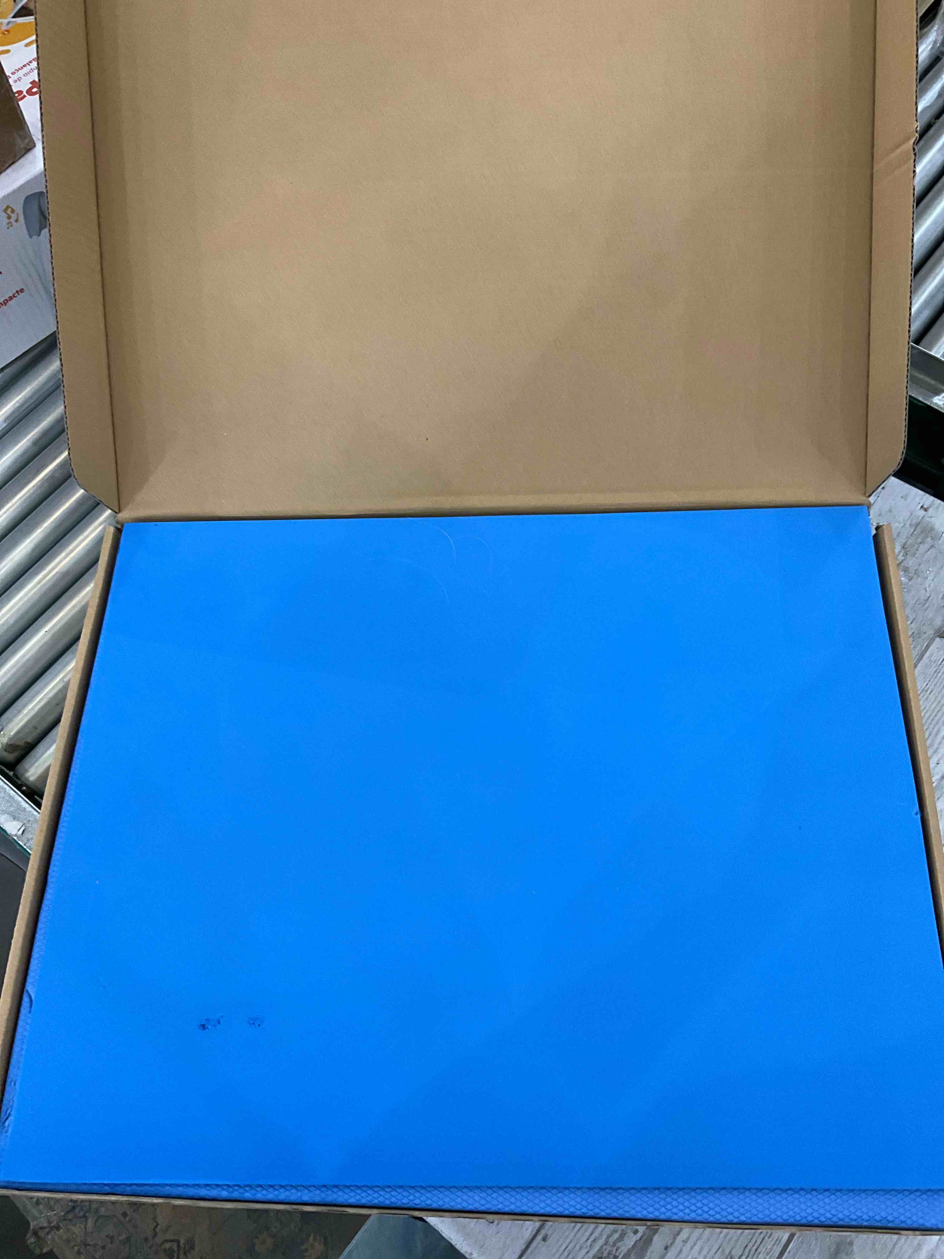 https://s3.amazonaws.com/lotting-images-prod/BargainHunt/EXS01179529_1708020233842.jpeg
