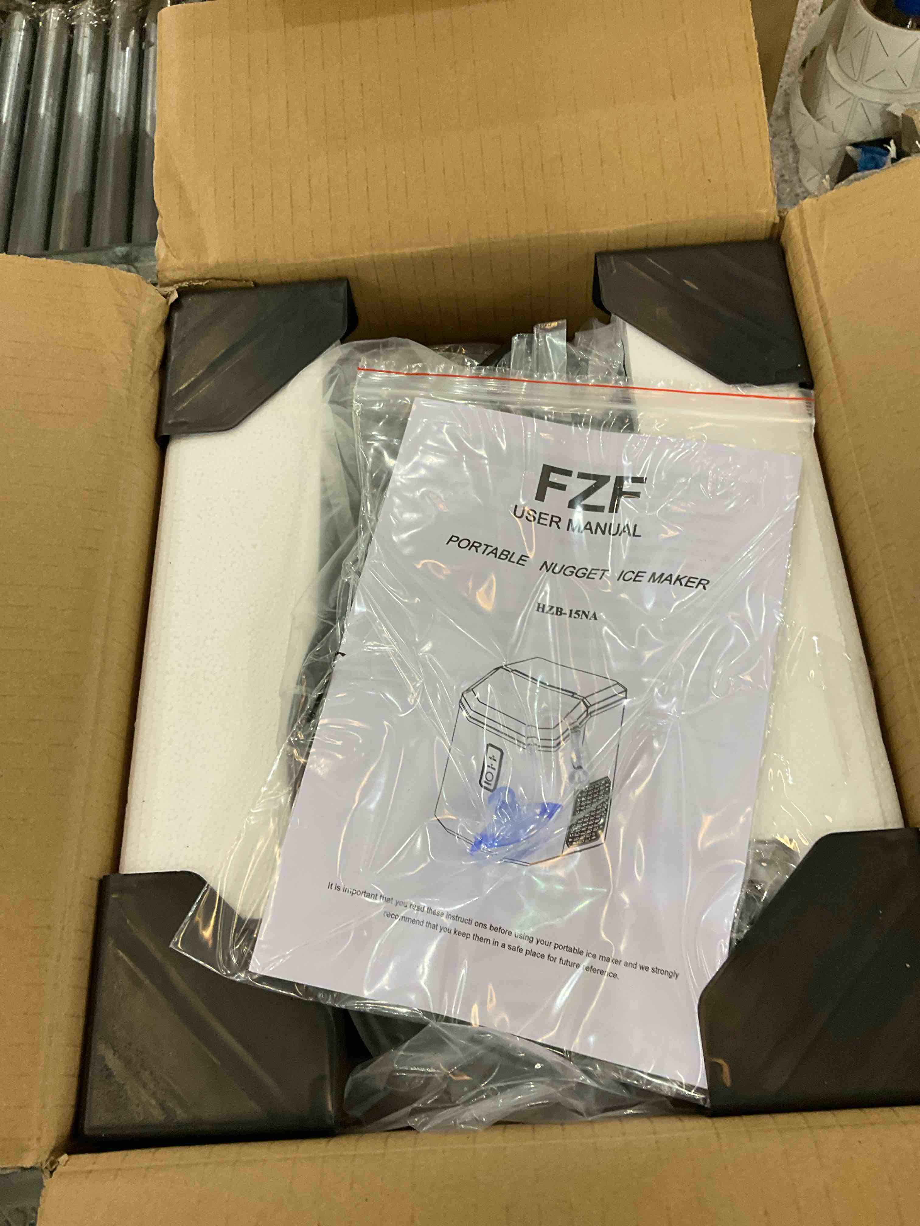https://s3.amazonaws.com/lotting-images-prod/BargainHunt/EXS01179530_1708020373611.jpeg