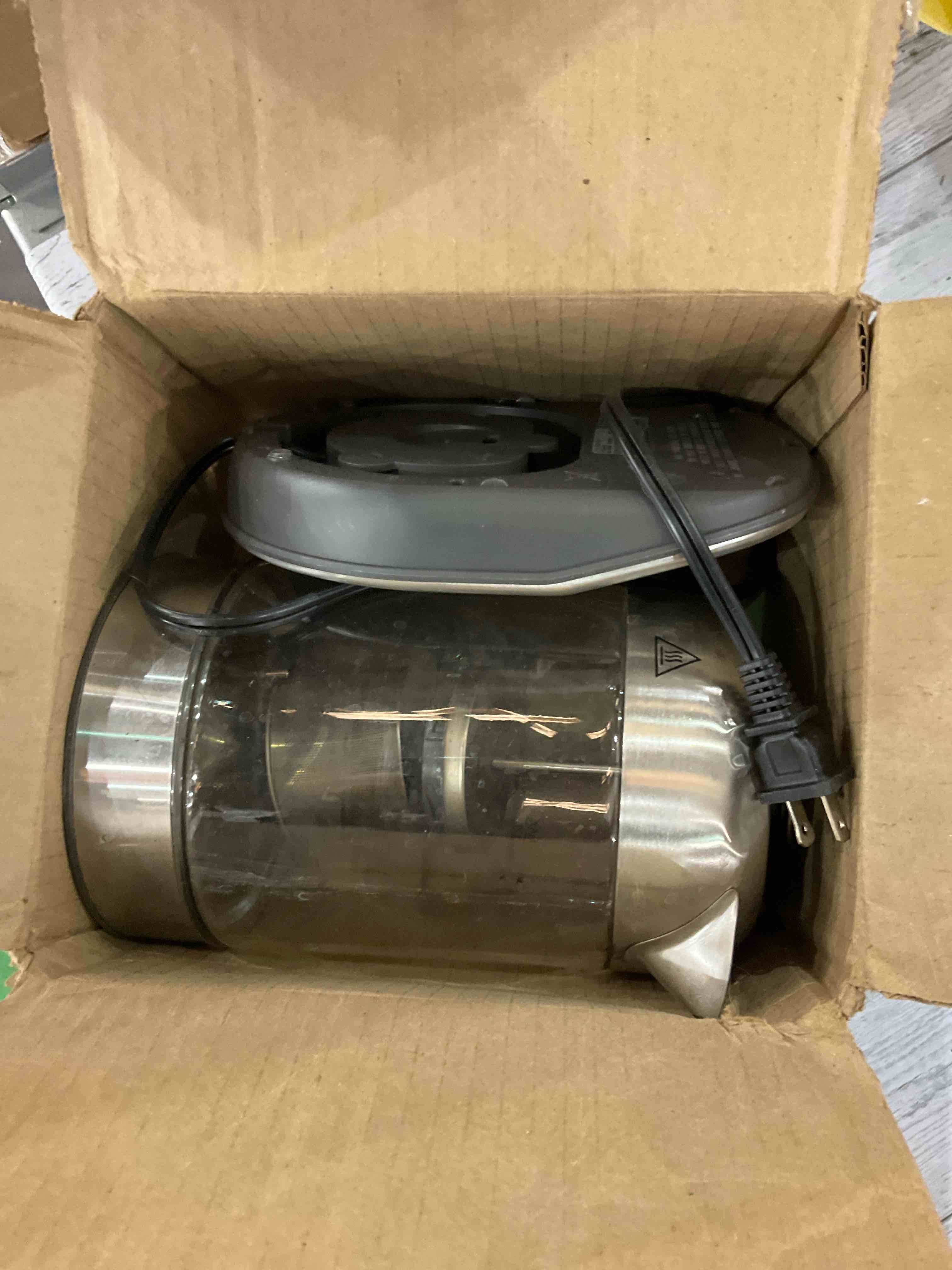 https://s3.amazonaws.com/lotting-images-prod/BargainHunt/EXS01179612_1708098478043.jpeg