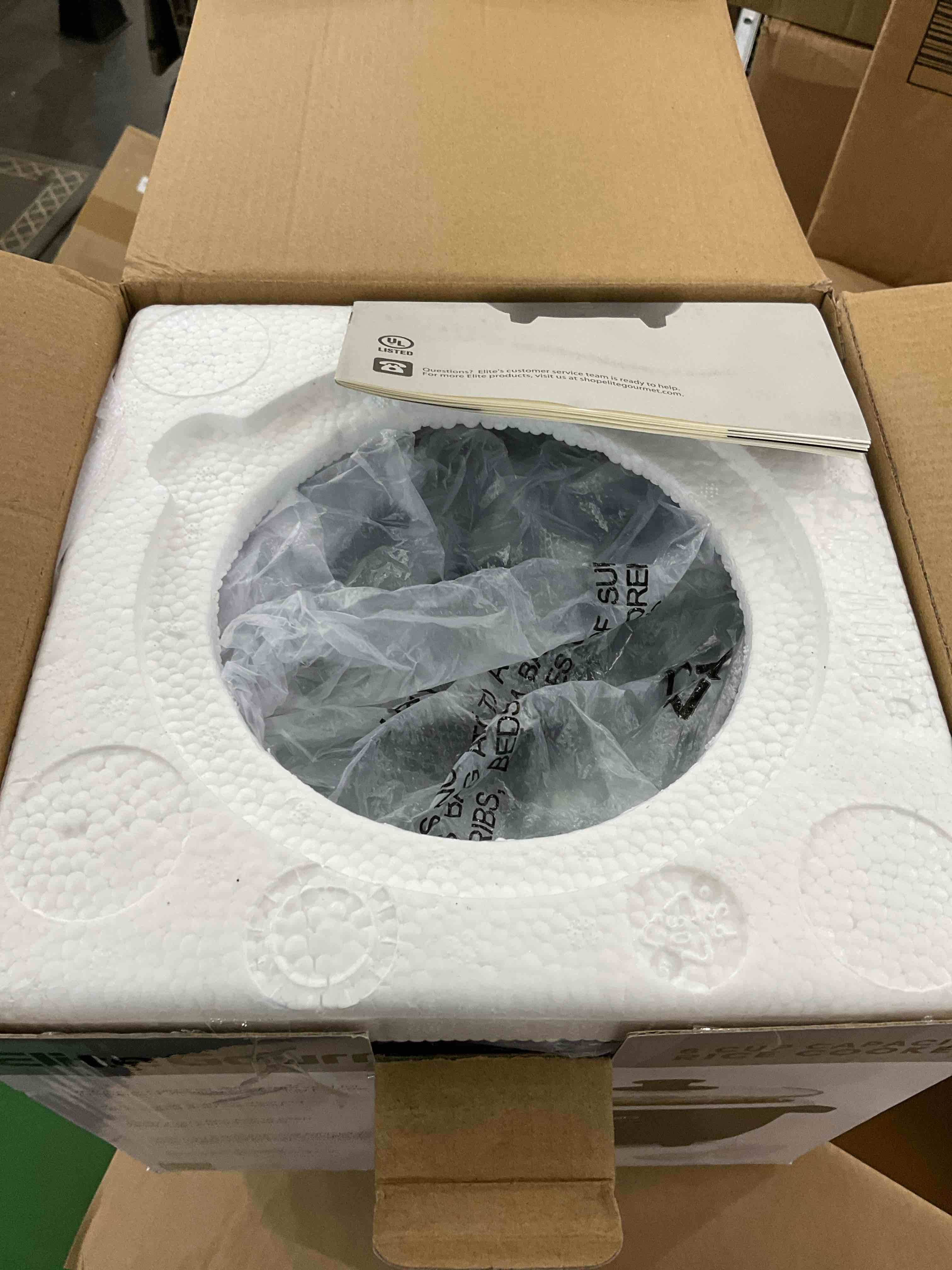 https://s3.amazonaws.com/lotting-images-prod/BargainHunt/EXS01179735_1708361301225.jpeg