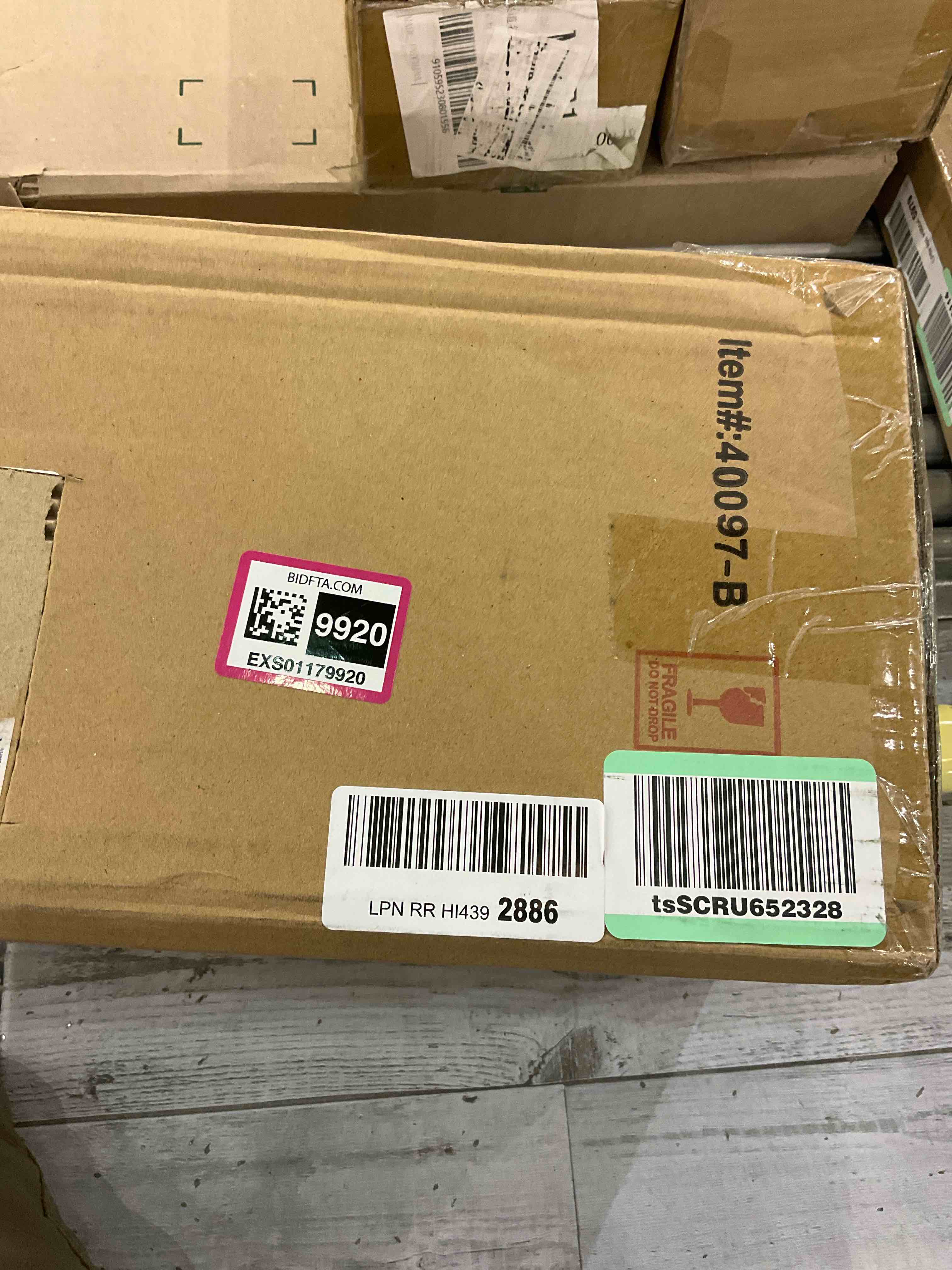 https://s3.amazonaws.com/lotting-images-prod/BargainHunt/EXS01179920_1708522105484.jpeg