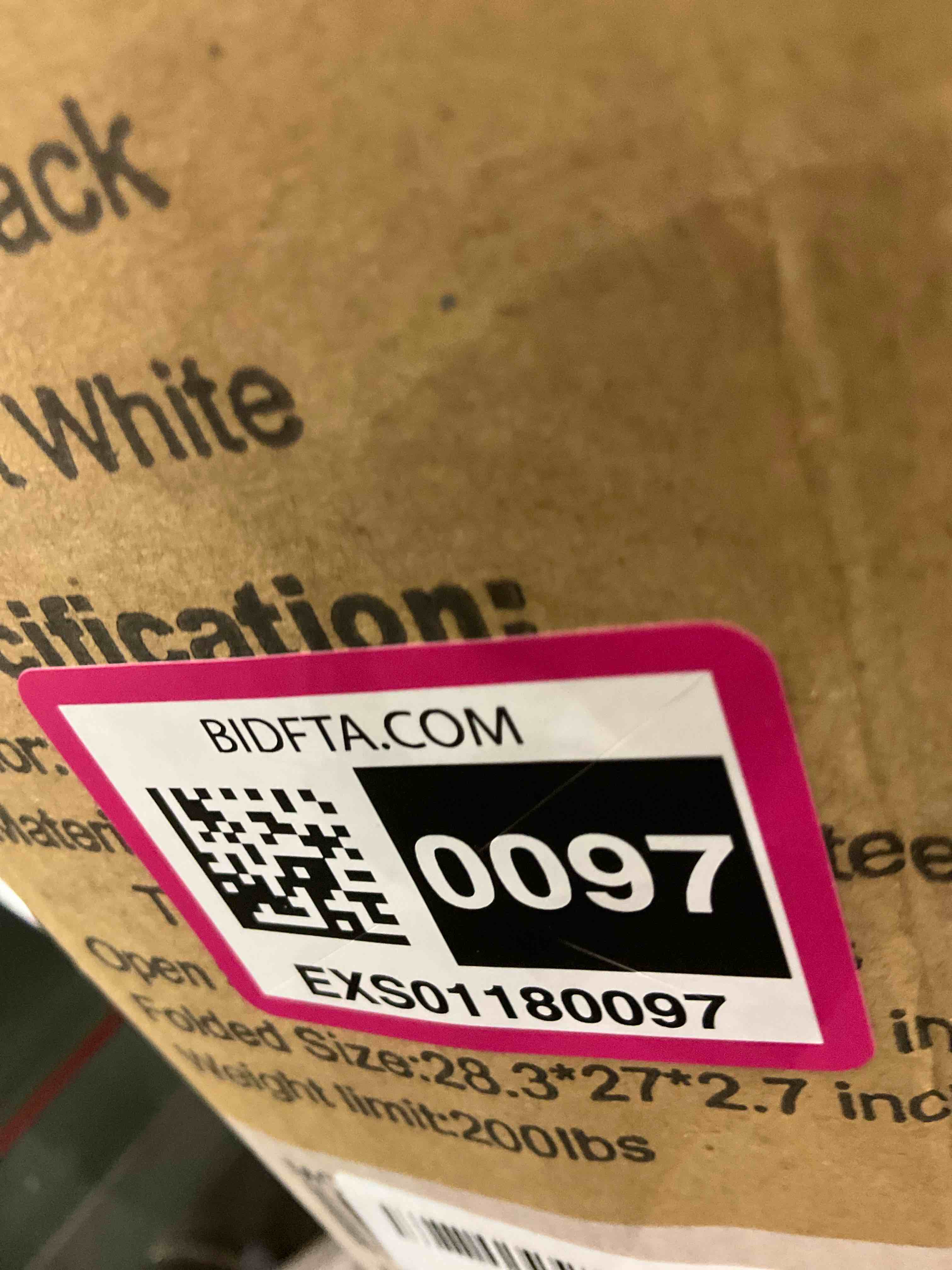 https://s3.amazonaws.com/lotting-images-prod/BargainHunt/EXS01180097_1711391620042.jpeg