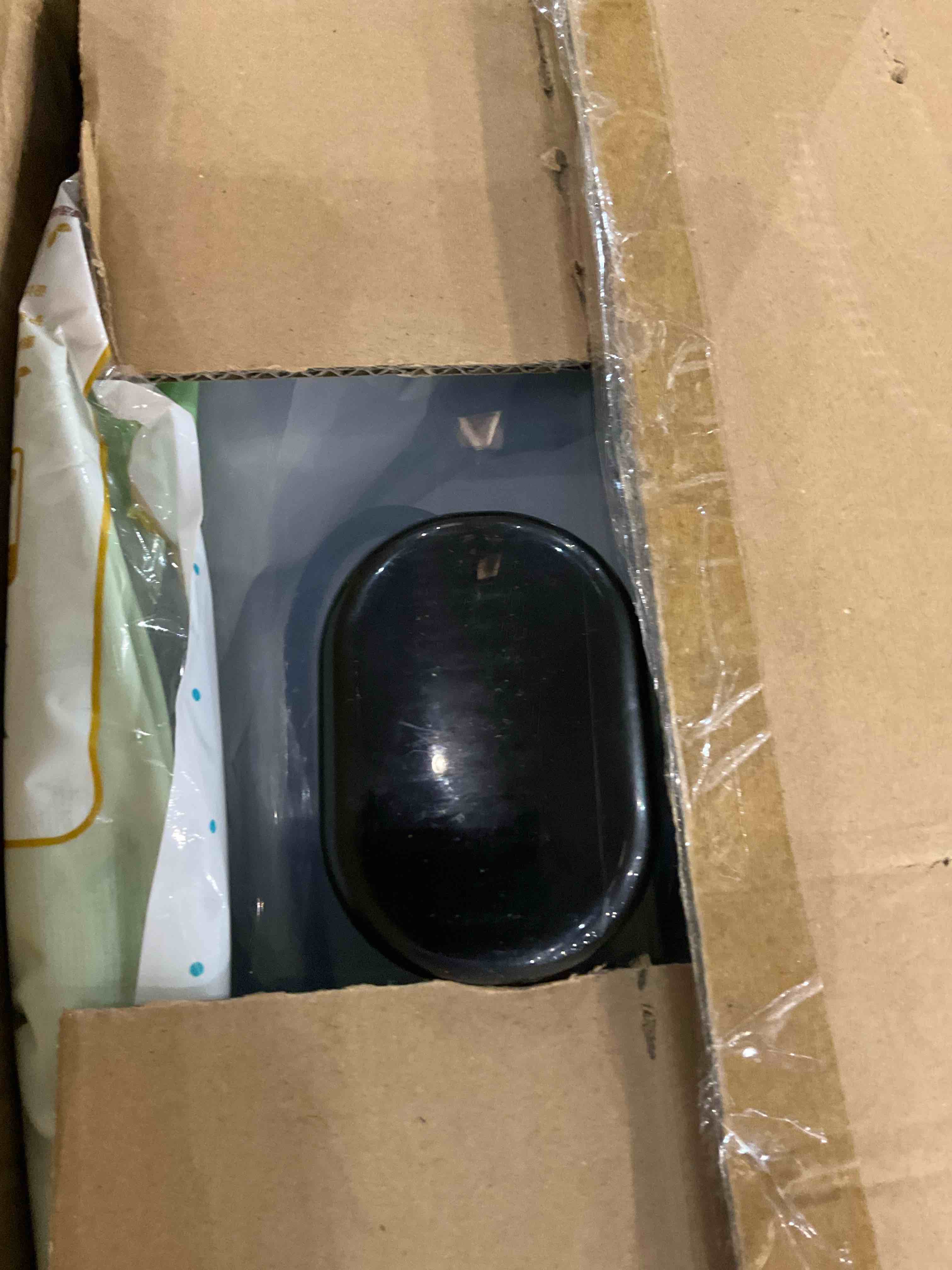 https://s3.amazonaws.com/lotting-images-prod/BargainHunt/EXS01180203_1711462107119.jpeg