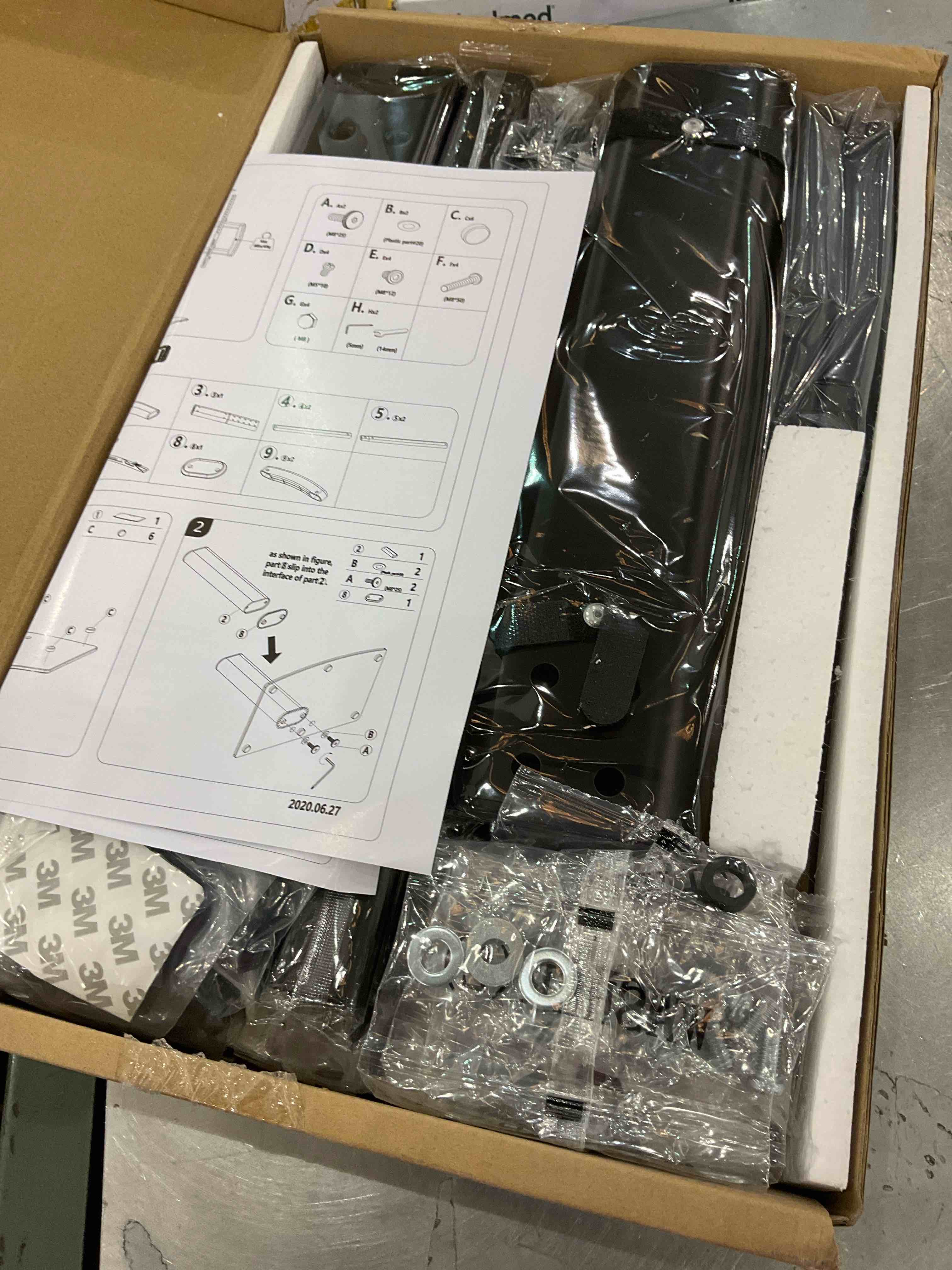 https://s3.amazonaws.com/lotting-images-prod/BargainHunt/EXS01180631_1710253472333.jpeg