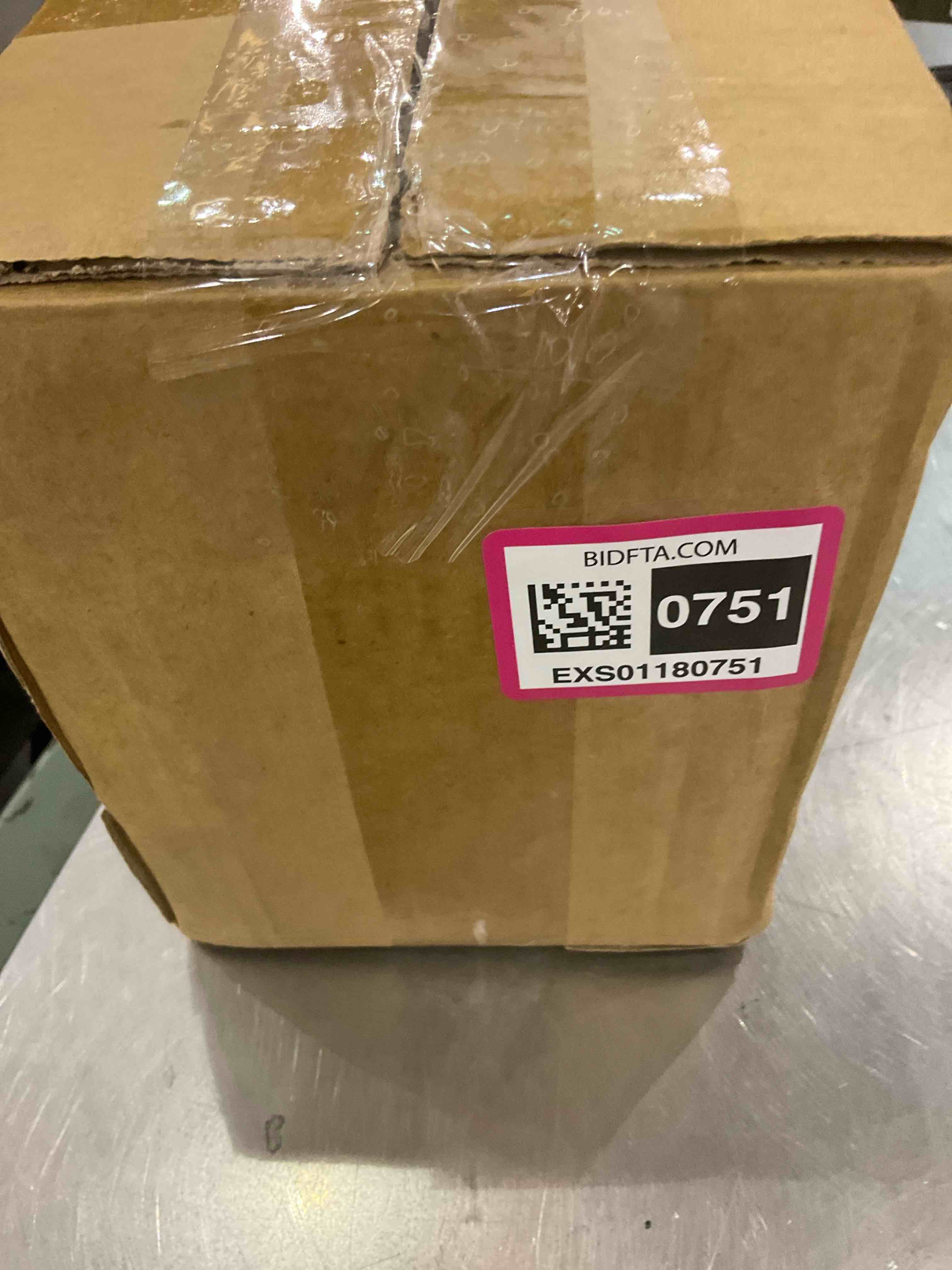 https://s3.amazonaws.com/lotting-images-prod/BargainHunt/EXS01180751_1710337291875.jpeg