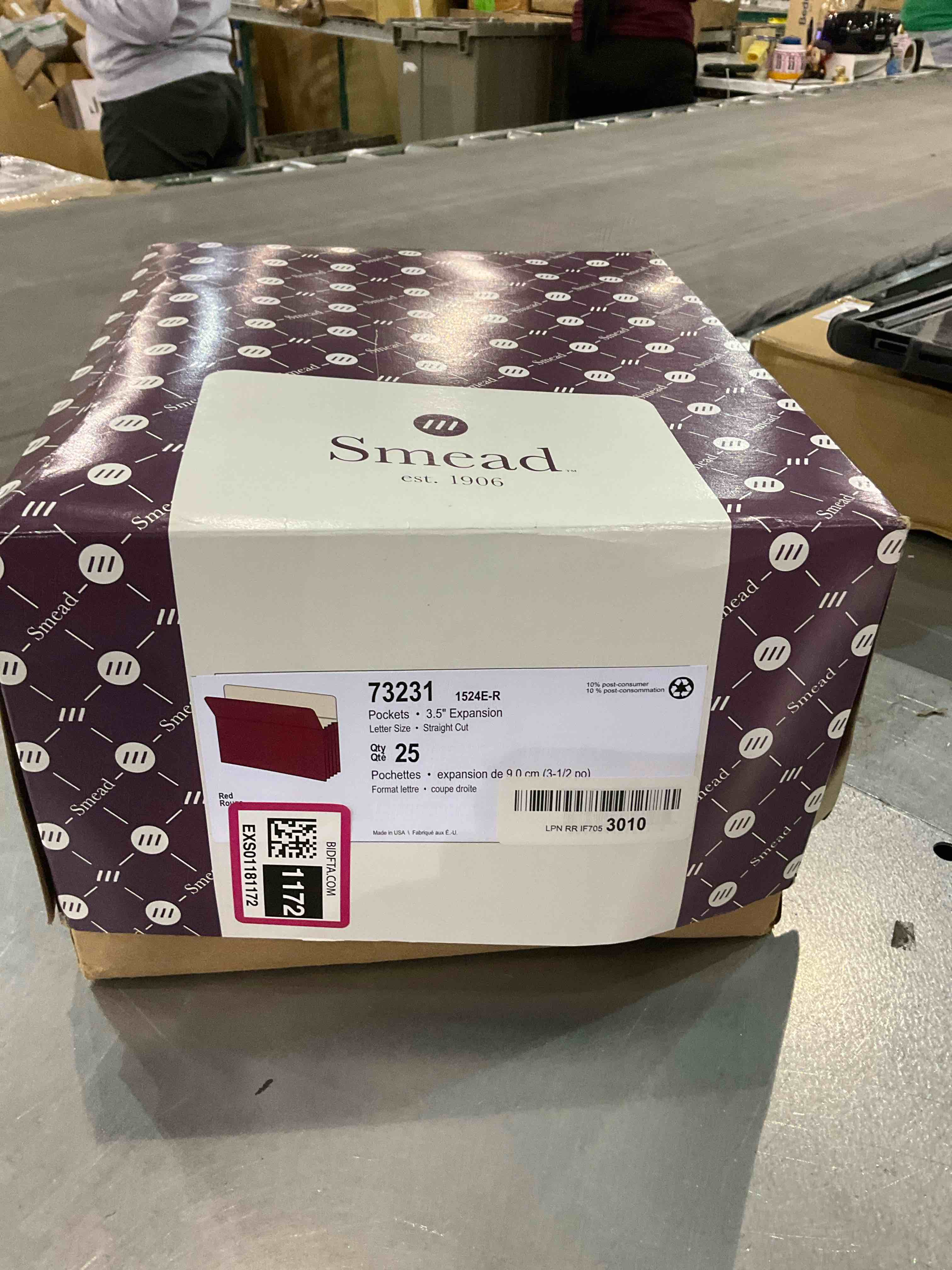 https://s3.amazonaws.com/lotting-images-prod/BargainHunt/EXS01181172_1711462368519.jpeg