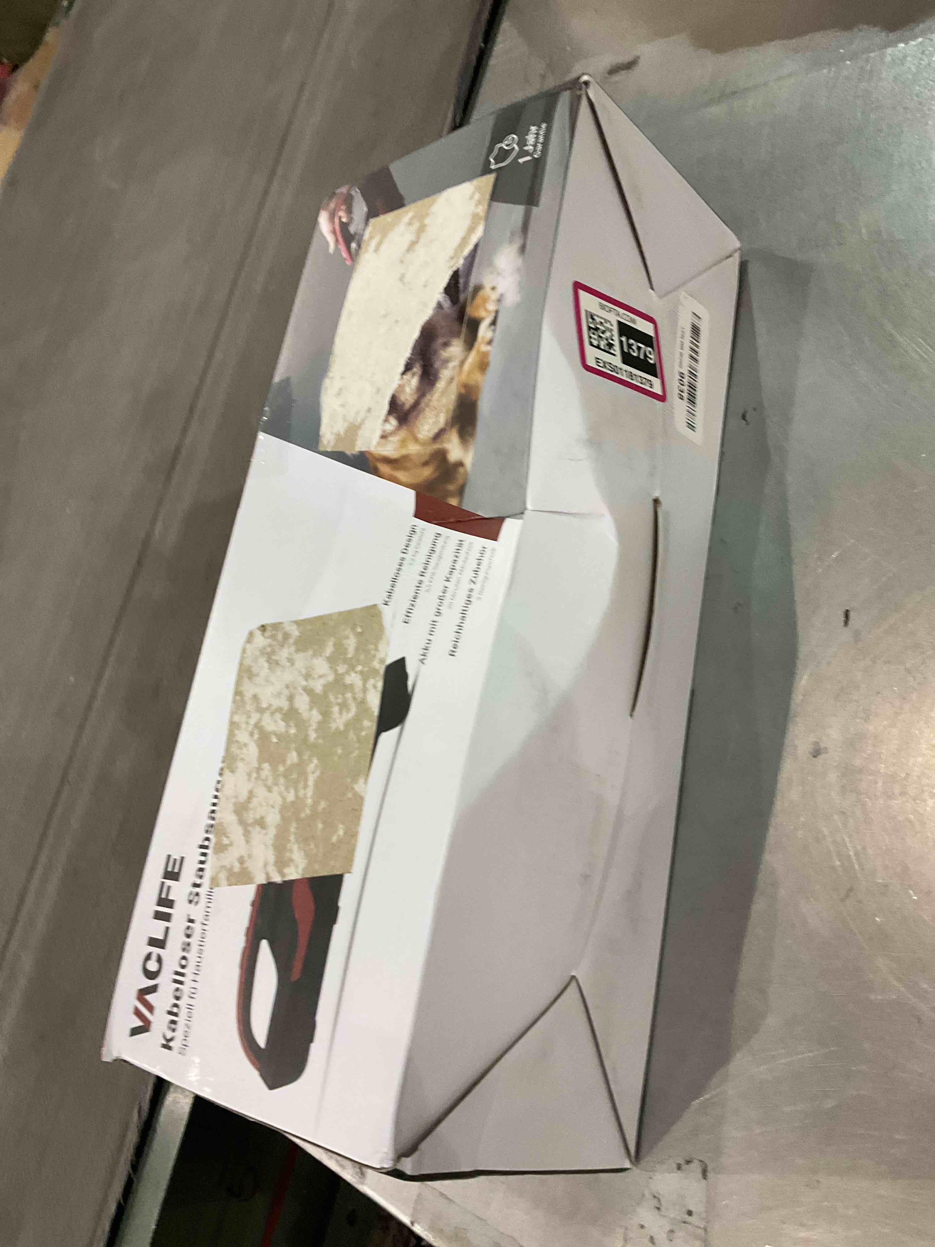 https://s3.amazonaws.com/lotting-images-prod/BargainHunt/EXS01181379_1711627864351.jpeg
