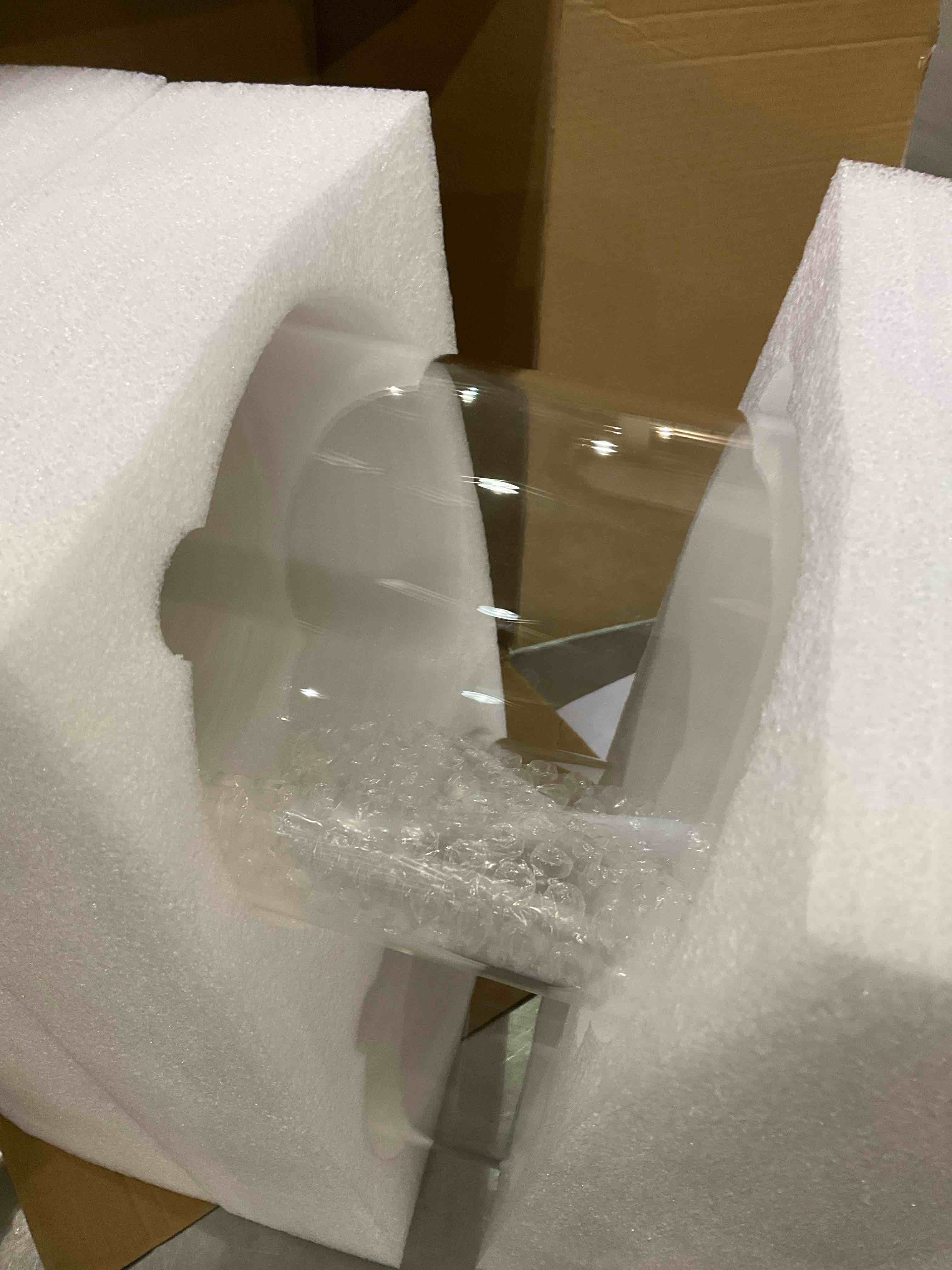 https://s3.amazonaws.com/lotting-images-prod/BargainHunt/EXS01182531_1709556446689.jpeg