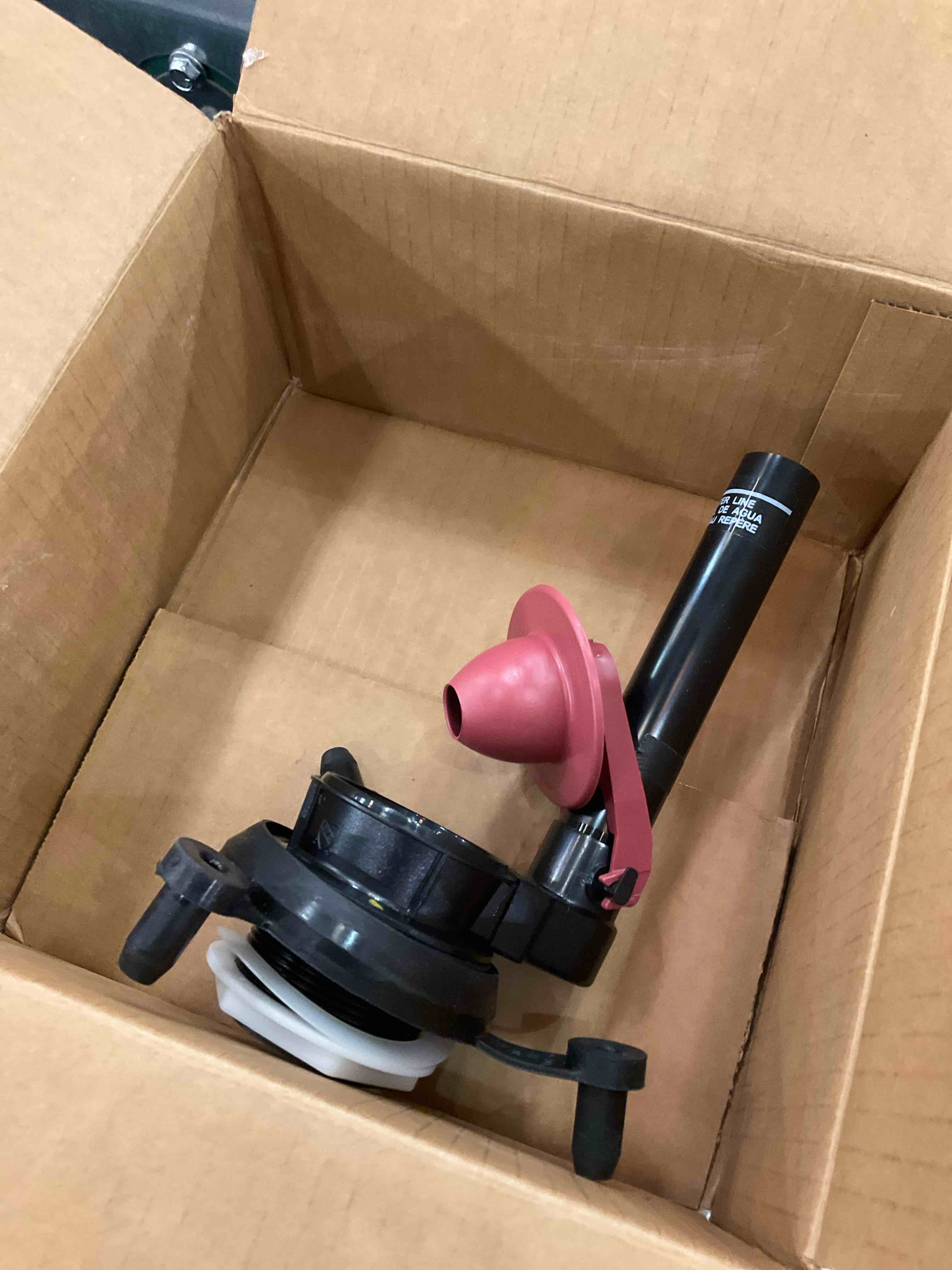 https://s3.amazonaws.com/lotting-images-prod/BargainHunt/EXS01182639_1709578519056.jpeg