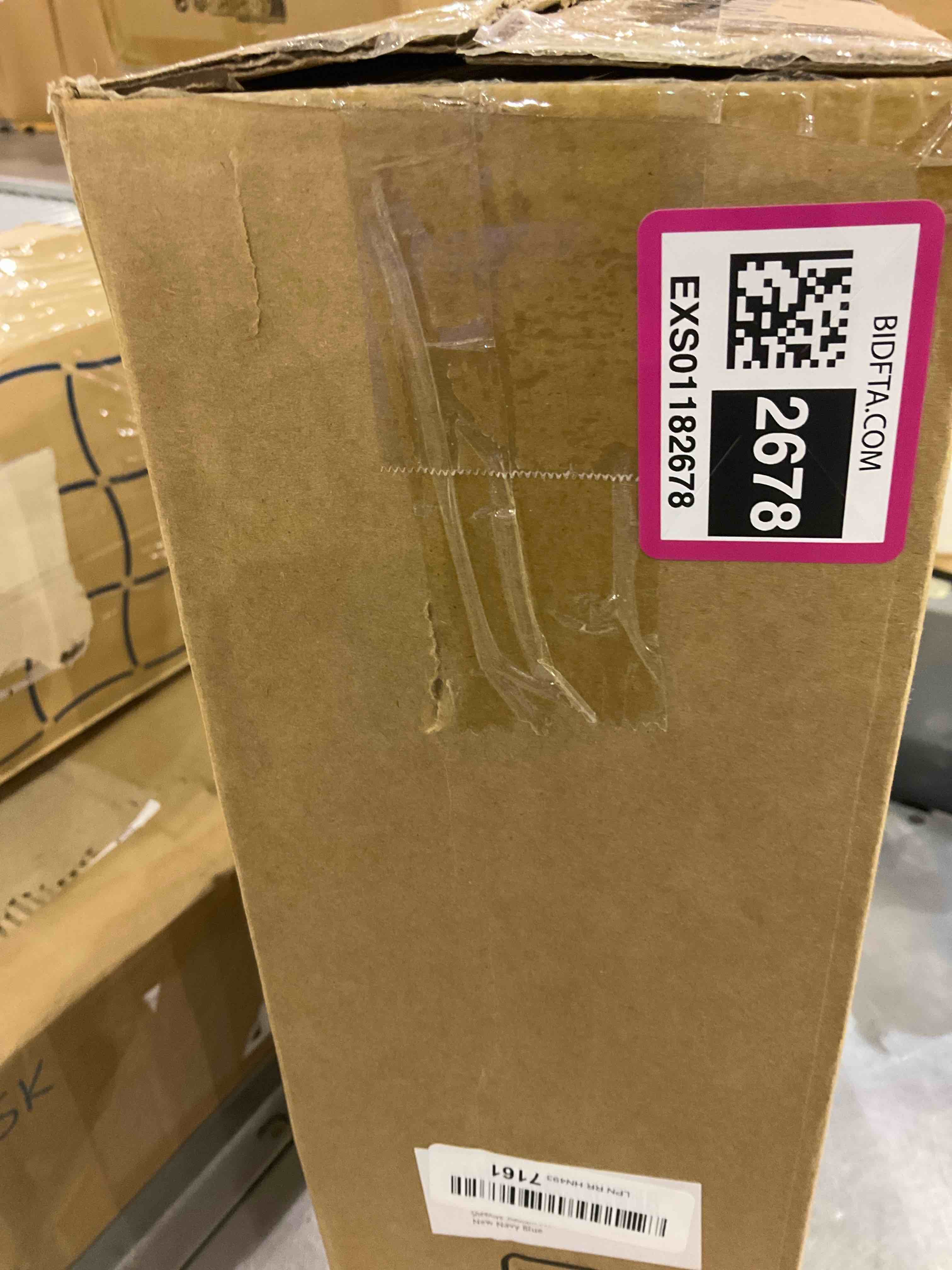 https://s3.amazonaws.com/lotting-images-prod/BargainHunt/EXS01182678_1709643357984.jpeg