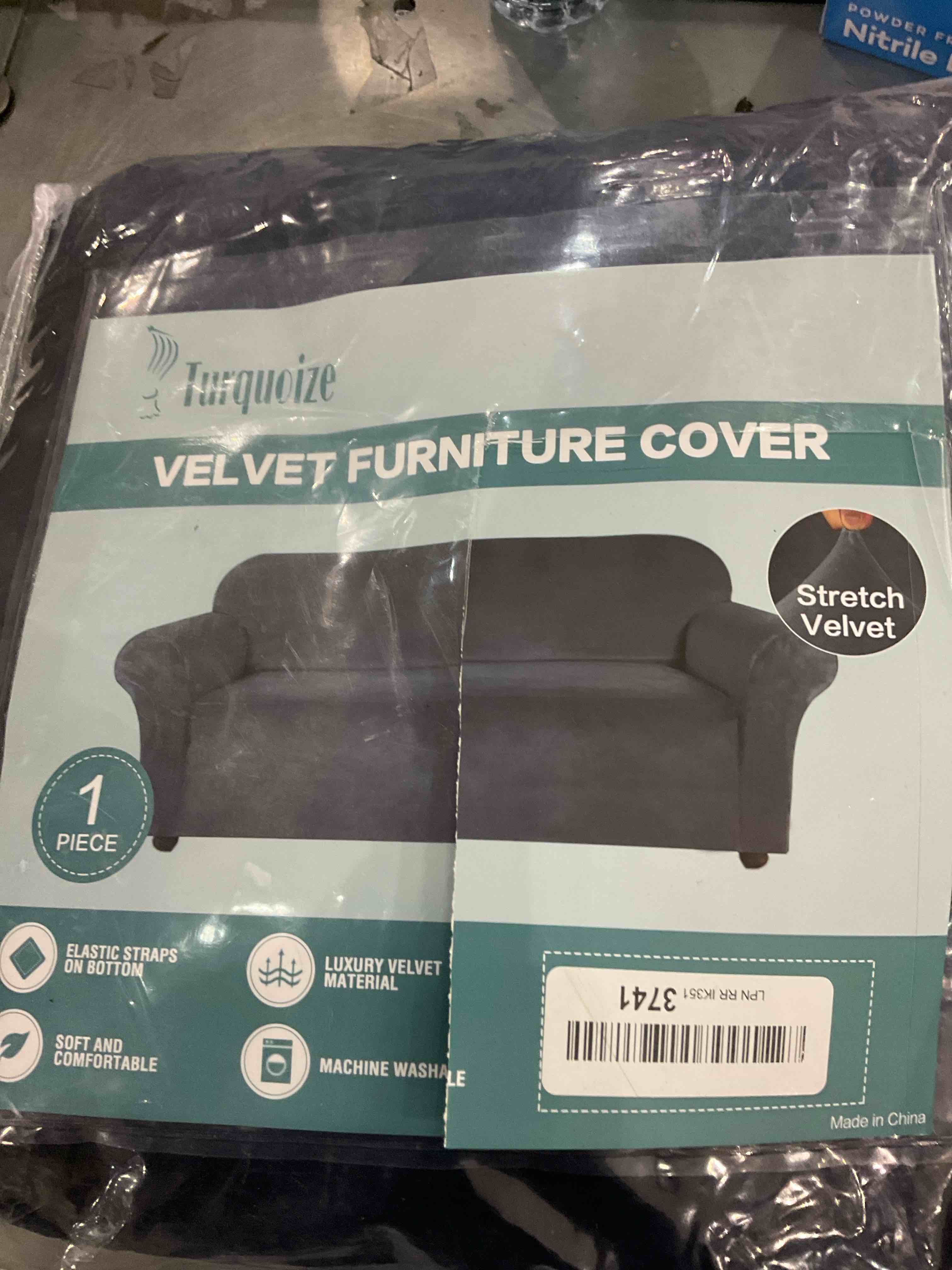 https://s3.amazonaws.com/lotting-images-prod/BargainHunt/EXS01182693_1709645445794.jpeg