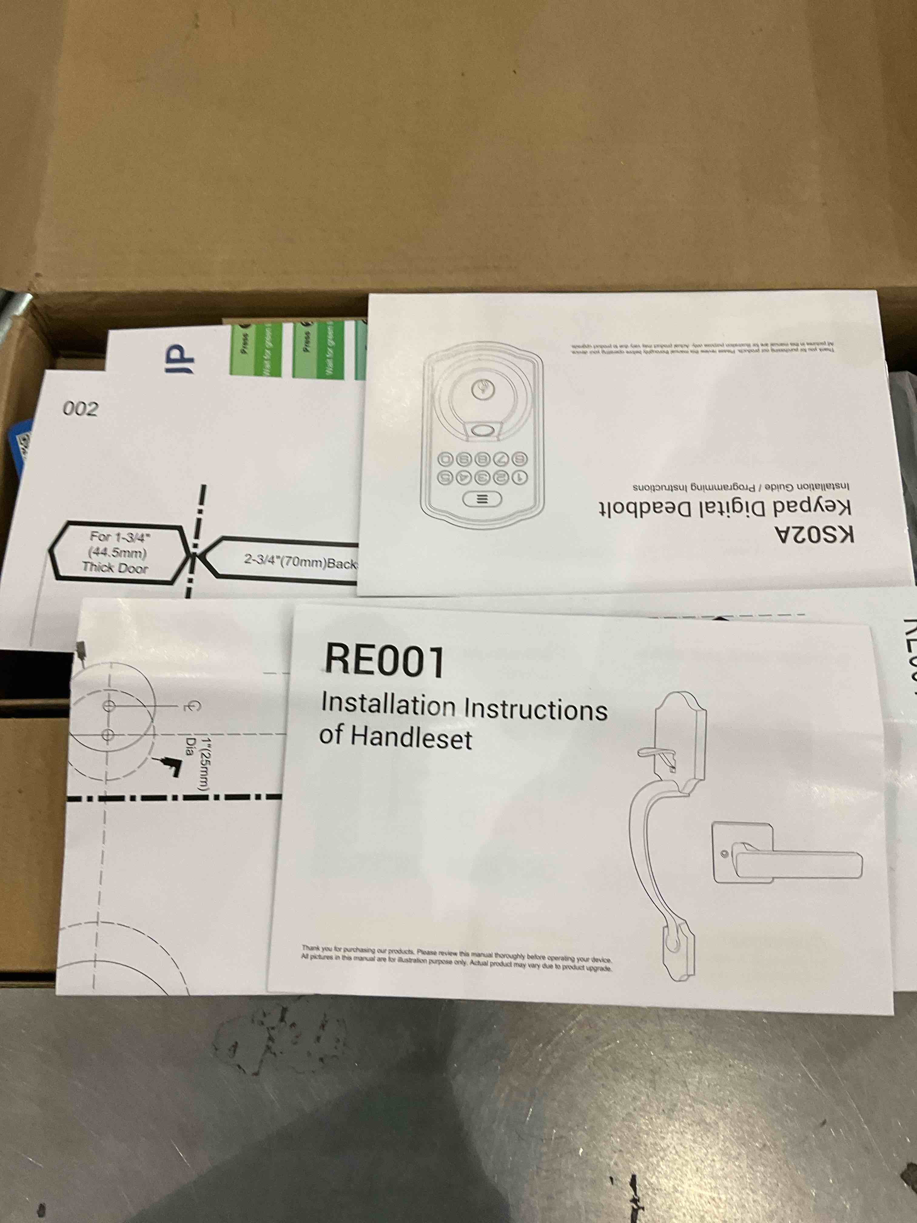 https://s3.amazonaws.com/lotting-images-prod/BargainHunt/EXS01182734_1709653096451.jpeg