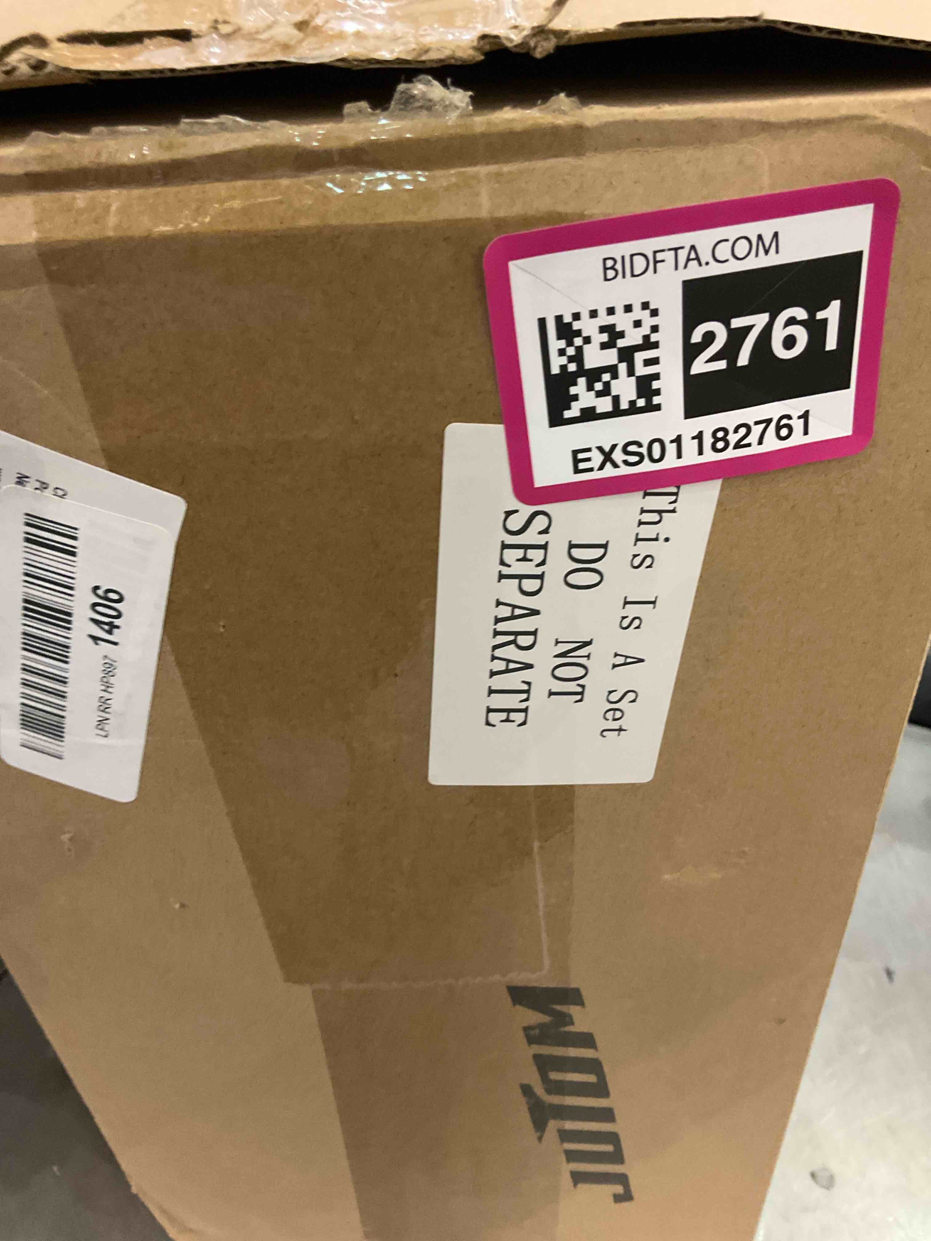 https://s3.amazonaws.com/lotting-images-prod/BargainHunt/EXS01182761_1709657725777.jpeg