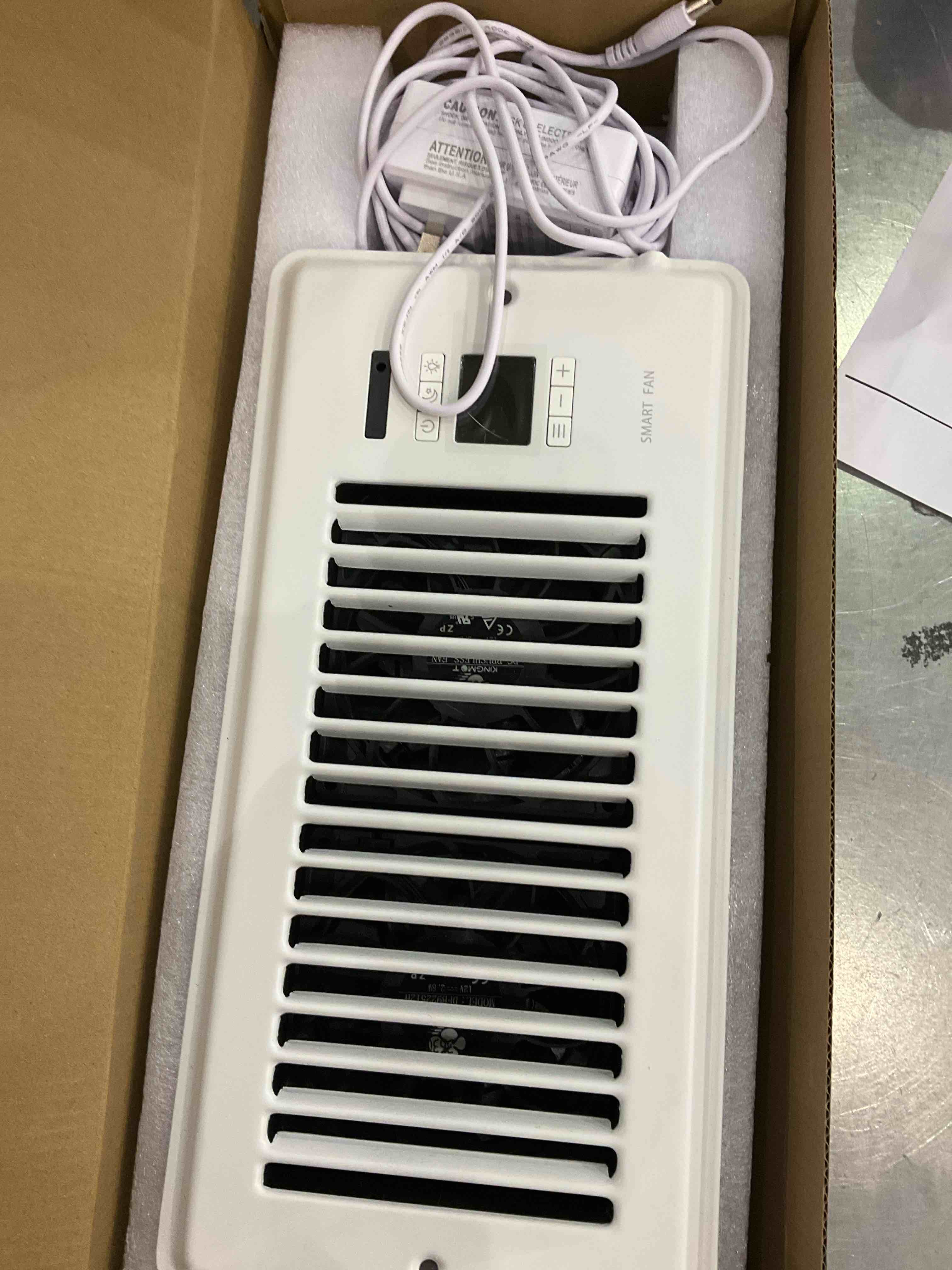https://s3.amazonaws.com/lotting-images-prod/BargainHunt/EXS01182824_1709728306754.jpeg