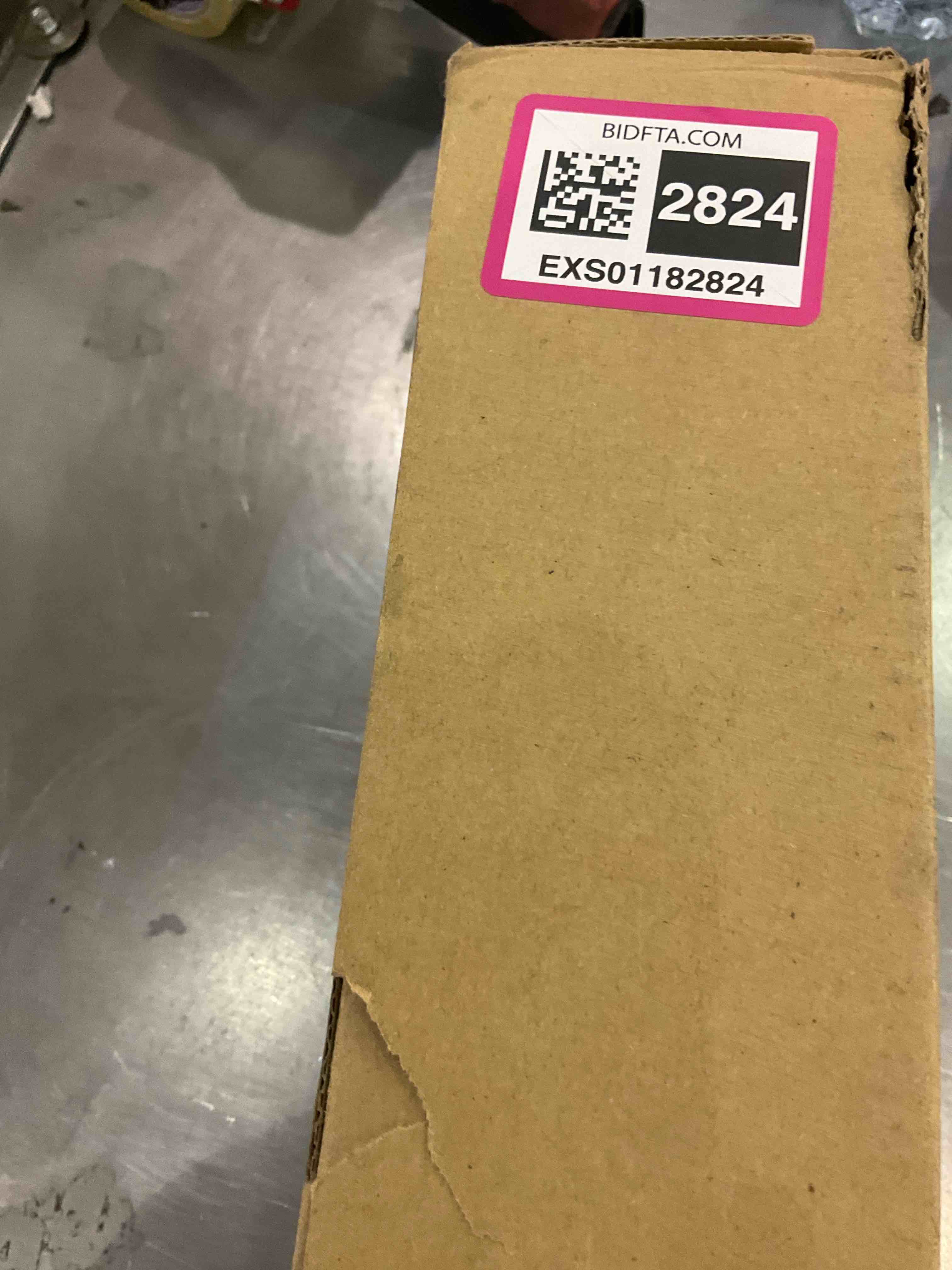 https://s3.amazonaws.com/lotting-images-prod/BargainHunt/EXS01182824_1709728332162.jpeg