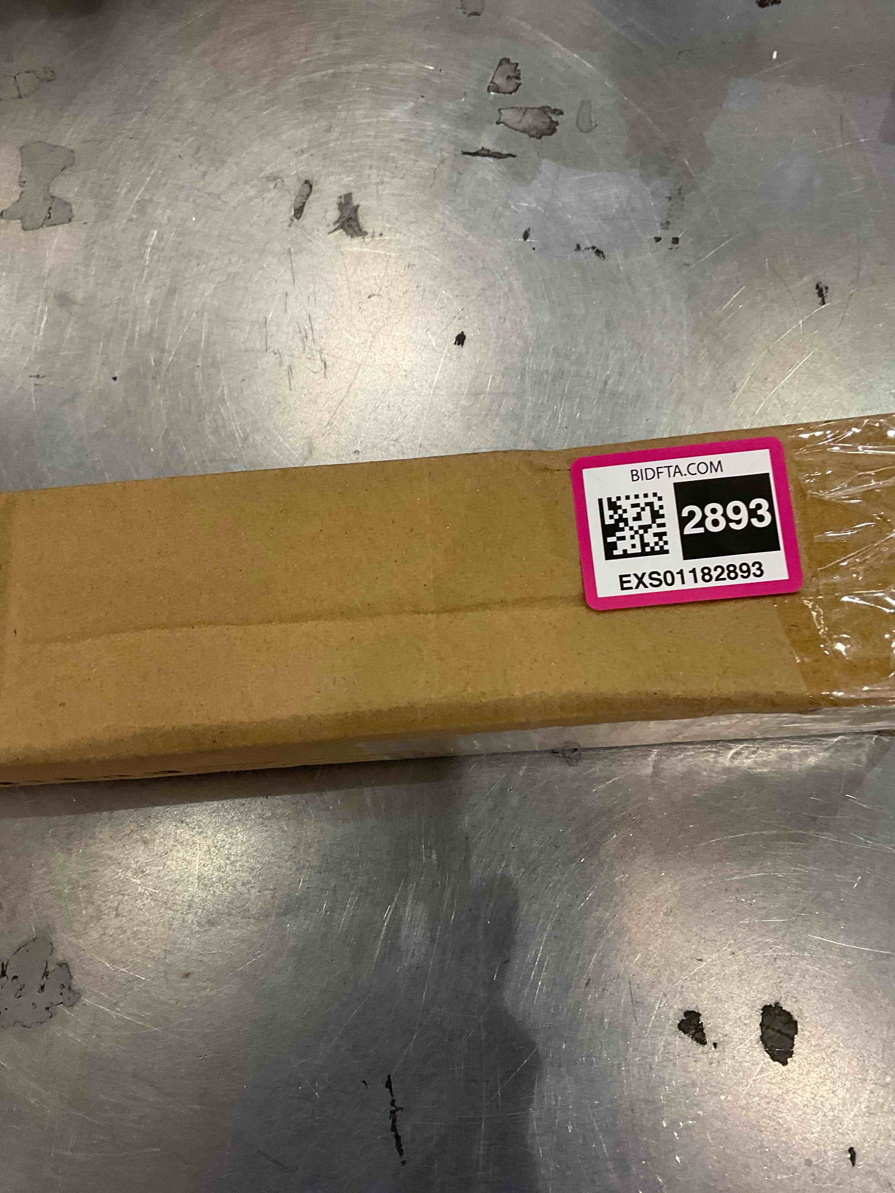 https://s3.amazonaws.com/lotting-images-prod/BargainHunt/EXS01182893_1709742097889.jpeg