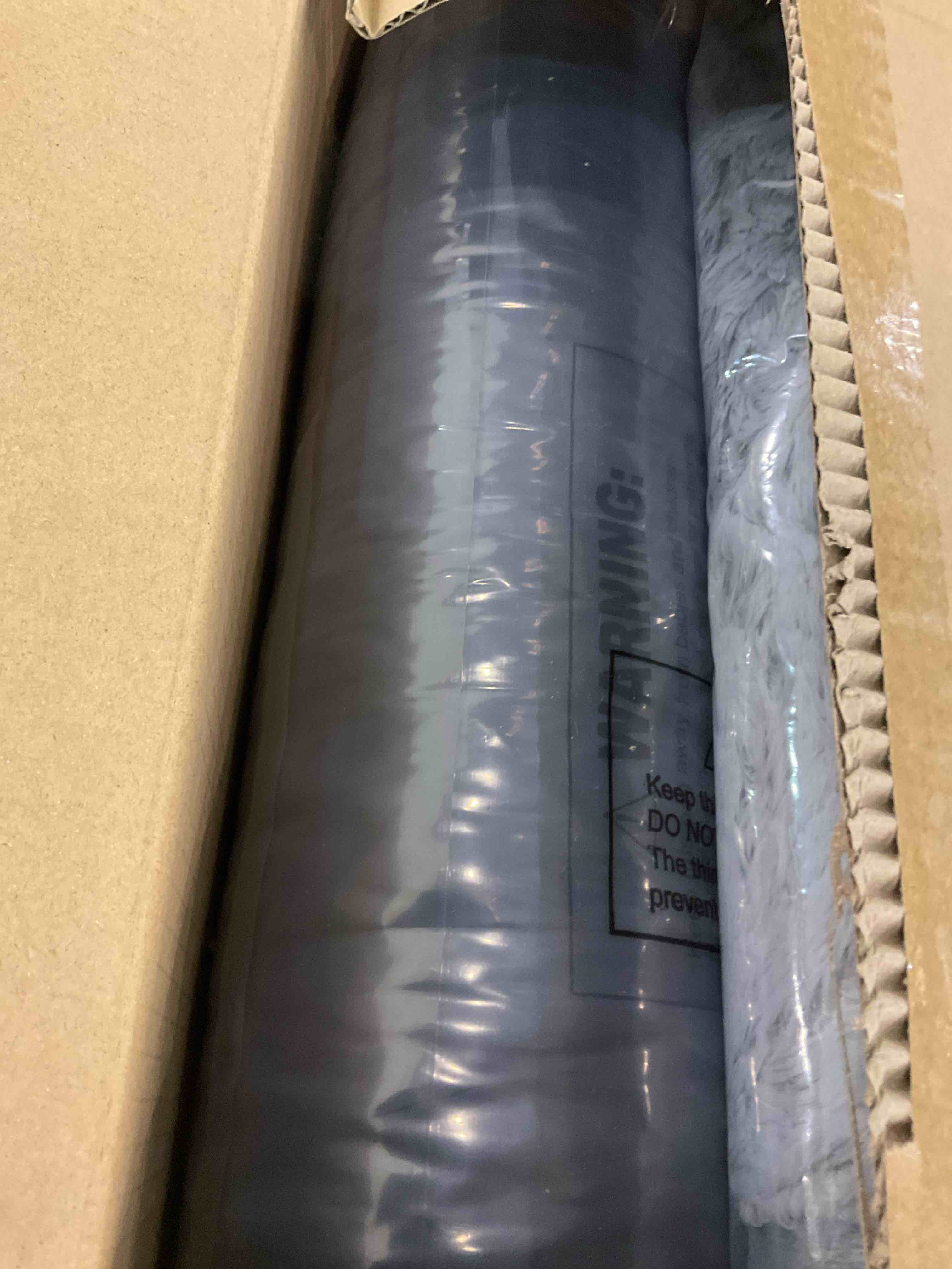 https://s3.amazonaws.com/lotting-images-prod/BargainHunt/EXS01183131_1711543010691.jpeg