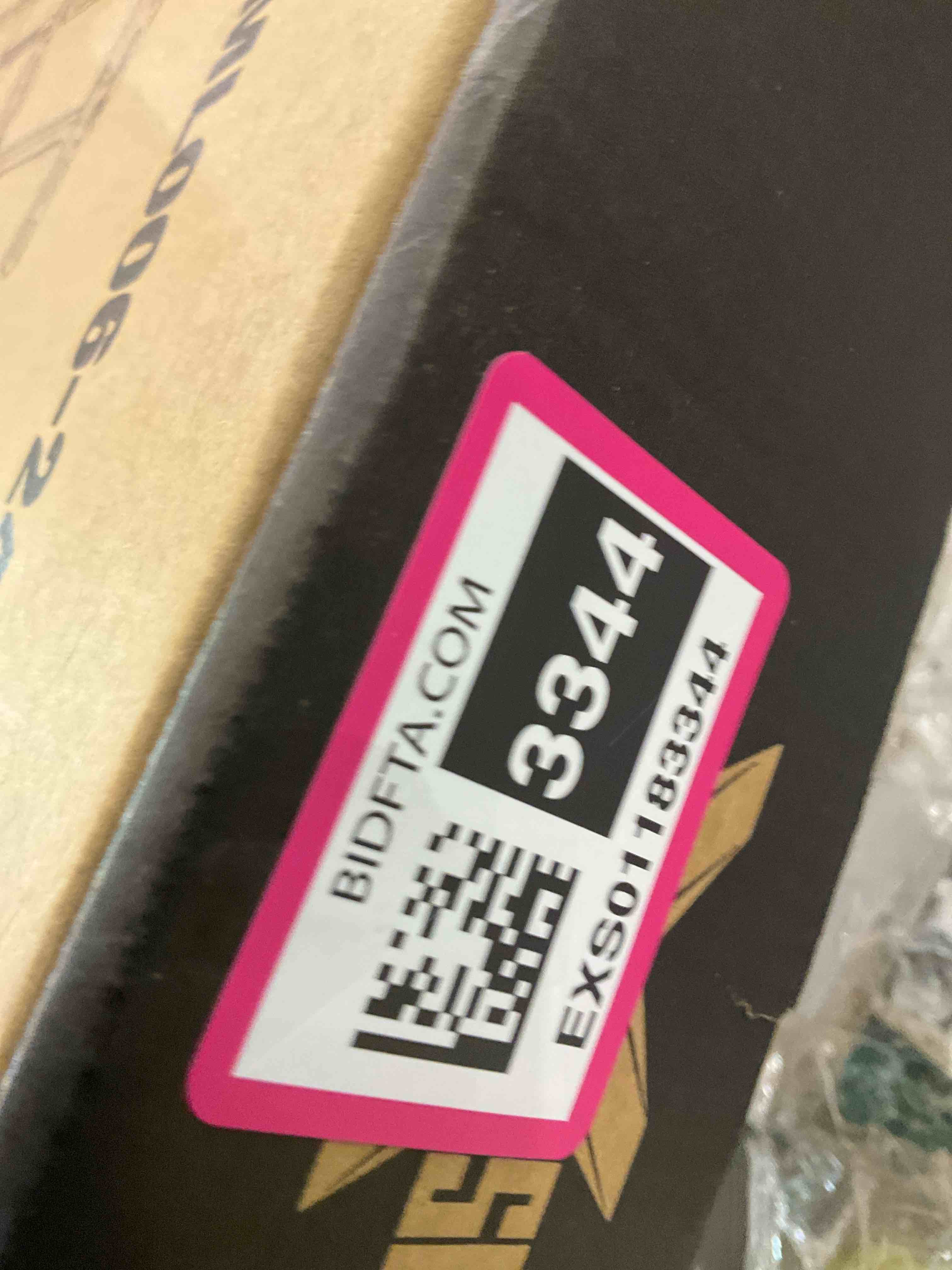 USX MOUNT UL Listed Heavy Duty TV Wall Mount for 32-90" TVs up to 150lbs with 8" Sliding Design, Ultra-Large TV Mount Bracket for up to 24" Studs with Swivel, Tilt & Leveling, Max VESA 