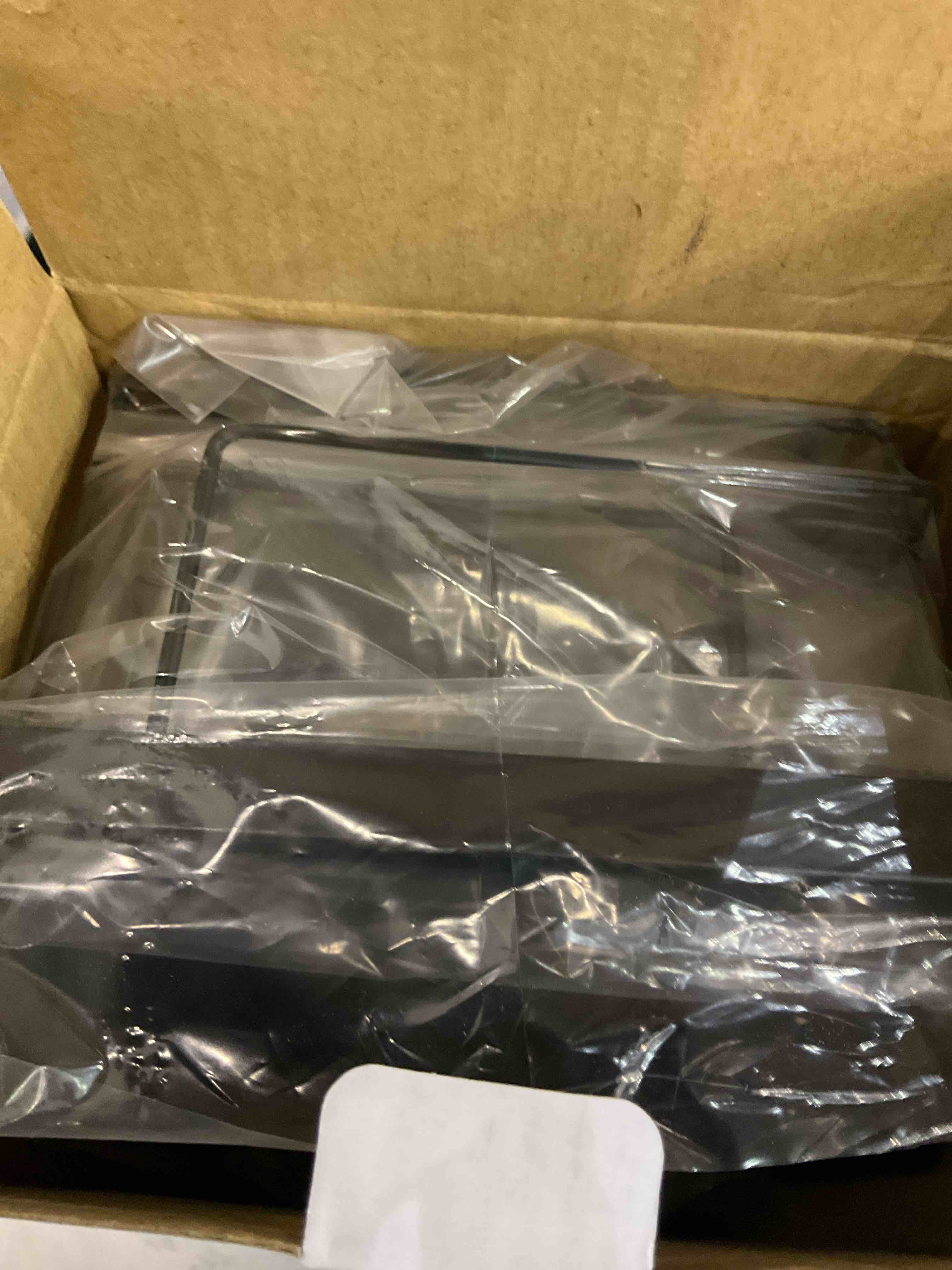 https://s3.amazonaws.com/lotting-images-prod/BargainHunt/EXS01183415_1711715966703.jpeg