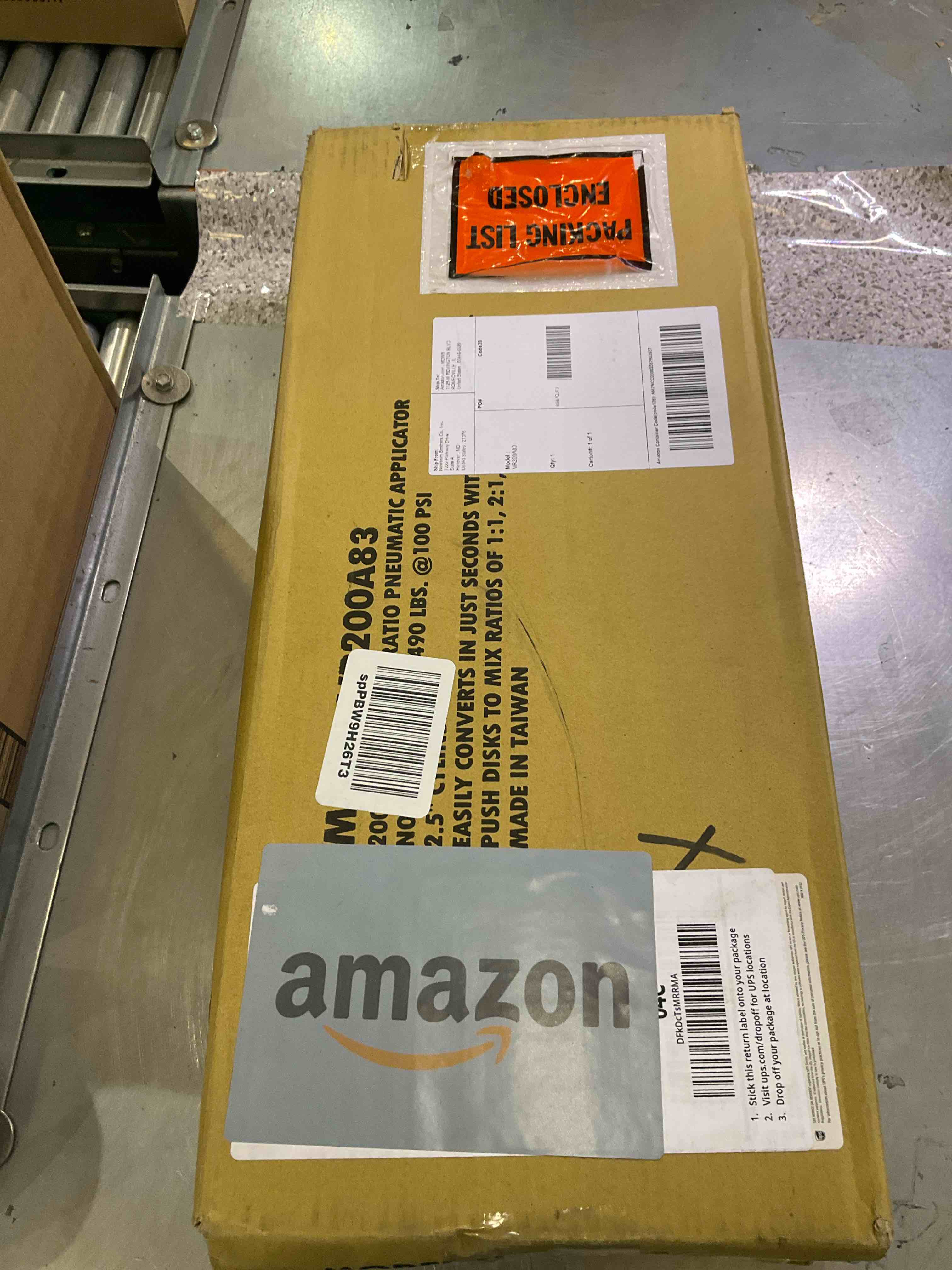 https://s3.amazonaws.com/lotting-images-prod/BargainHunt/EXS01183698_1709220612248.jpeg
