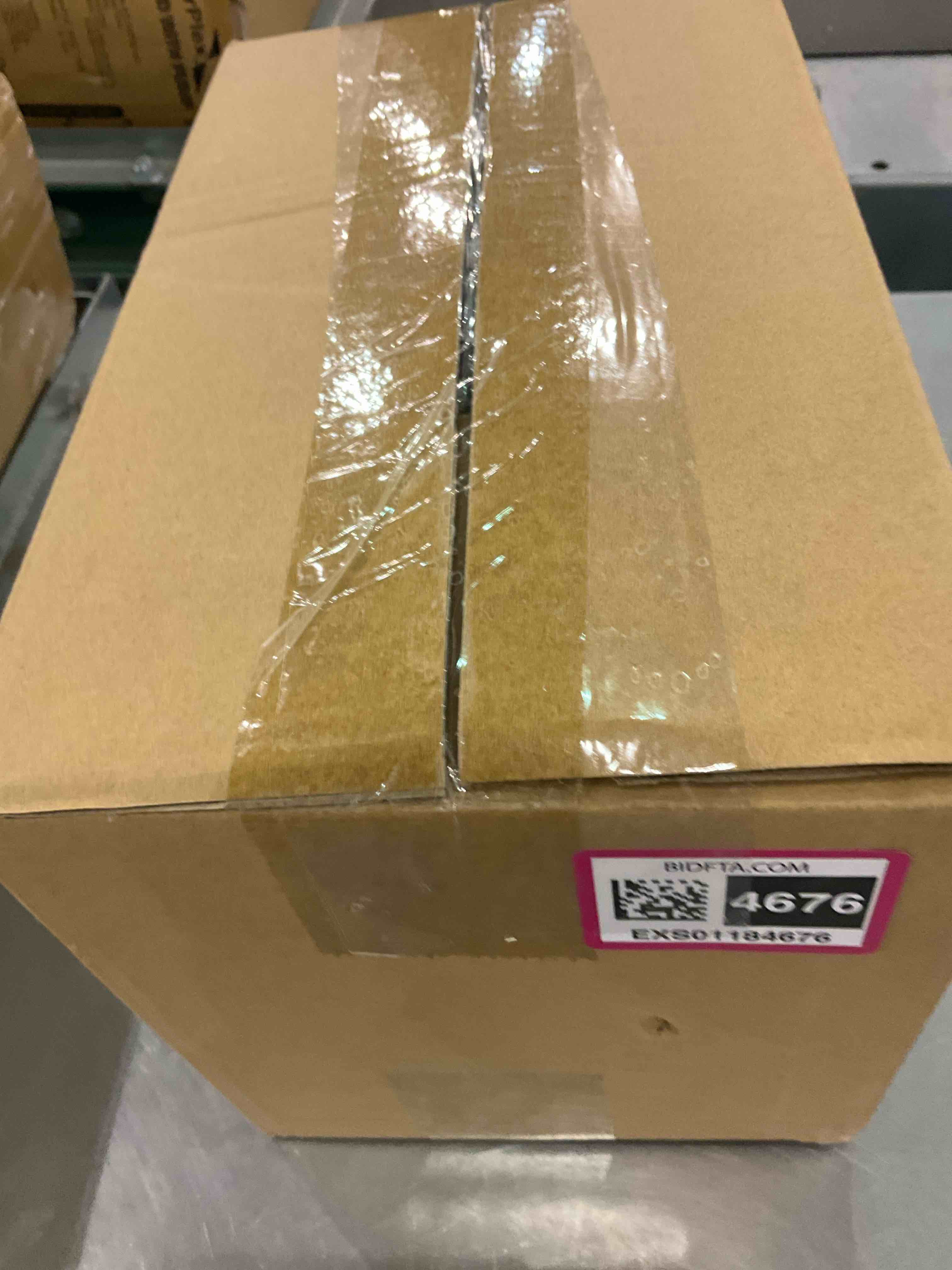 https://s3.amazonaws.com/lotting-images-prod/BargainHunt/EXS01184676_1709304663347.jpeg