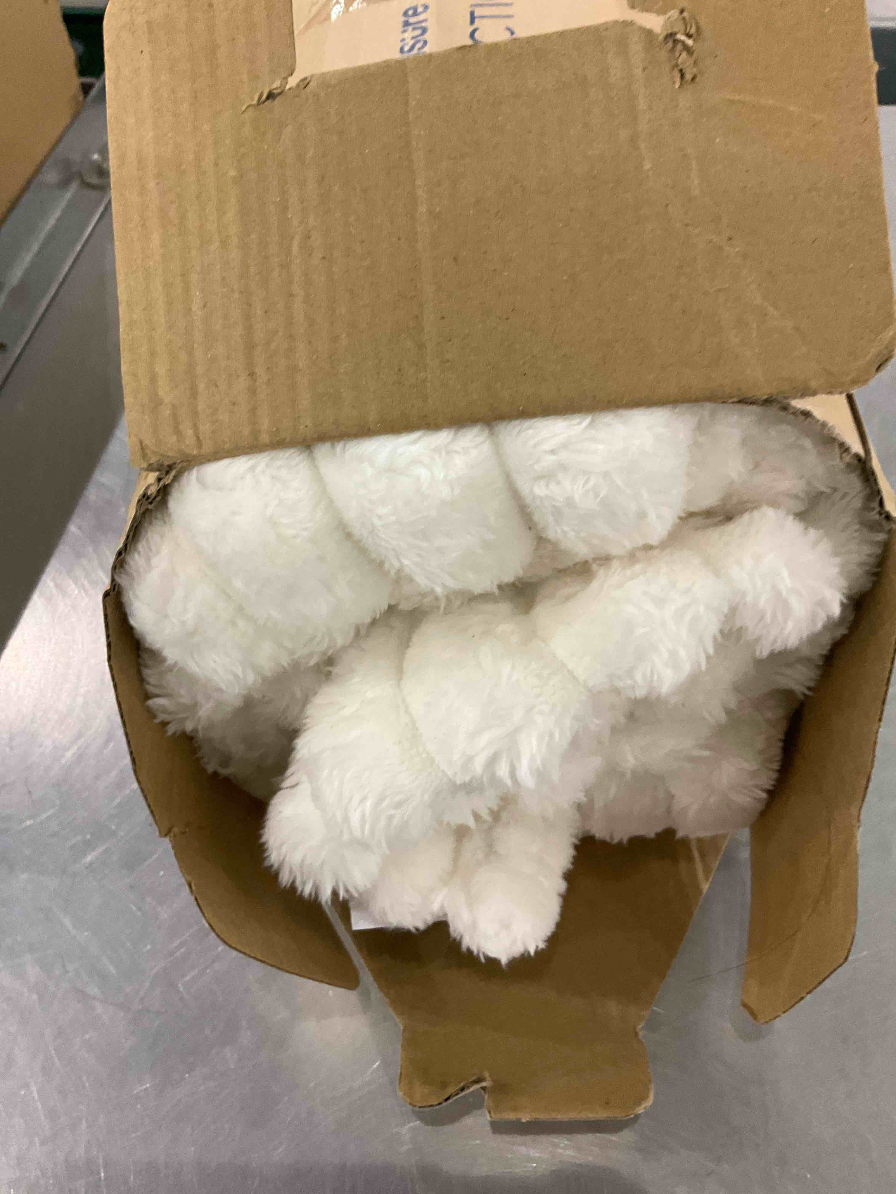 bedsure faux fur throw blanket