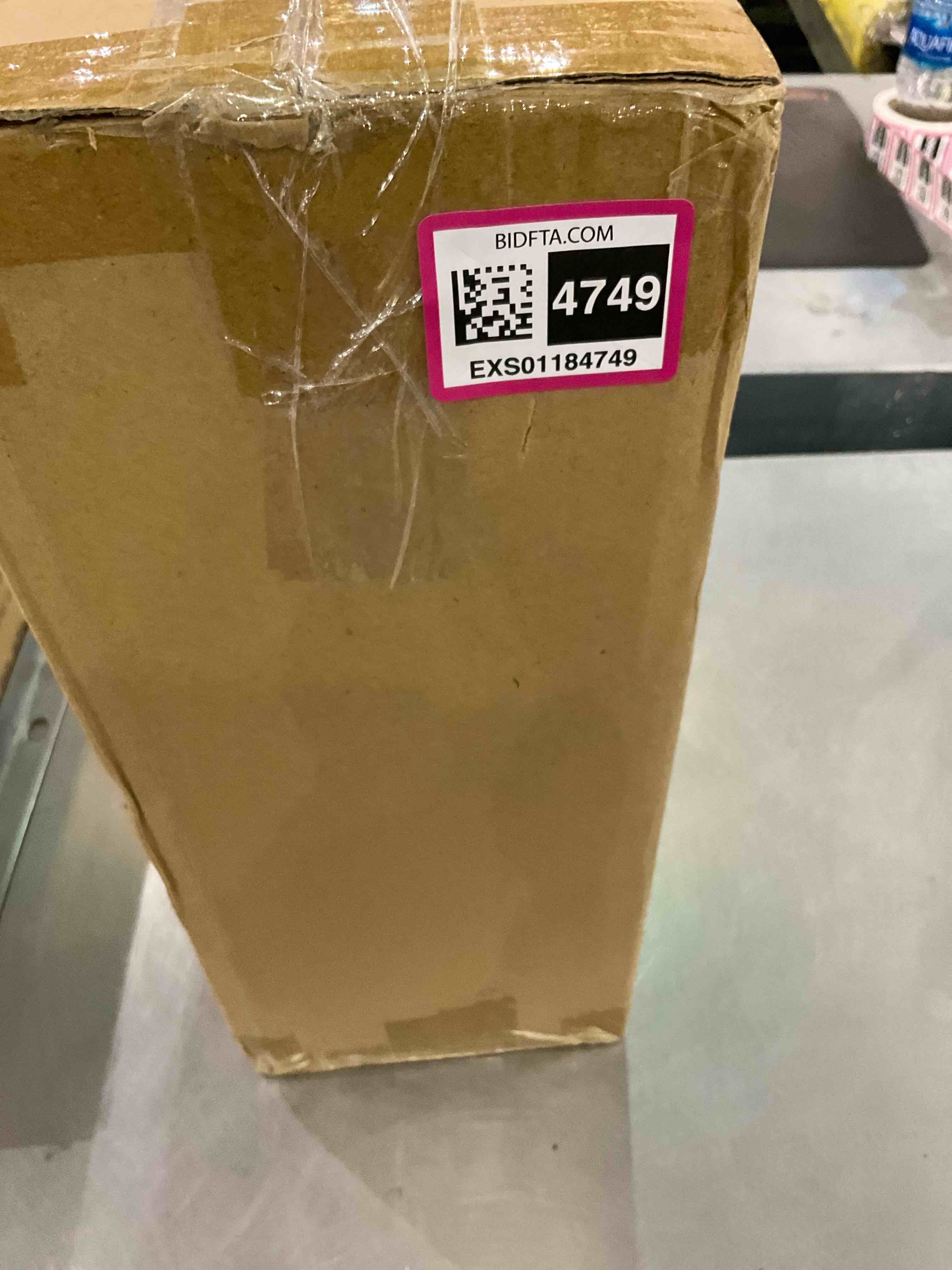 https://s3.amazonaws.com/lotting-images-prod/BargainHunt/EXS01184749_1709323162843.jpeg