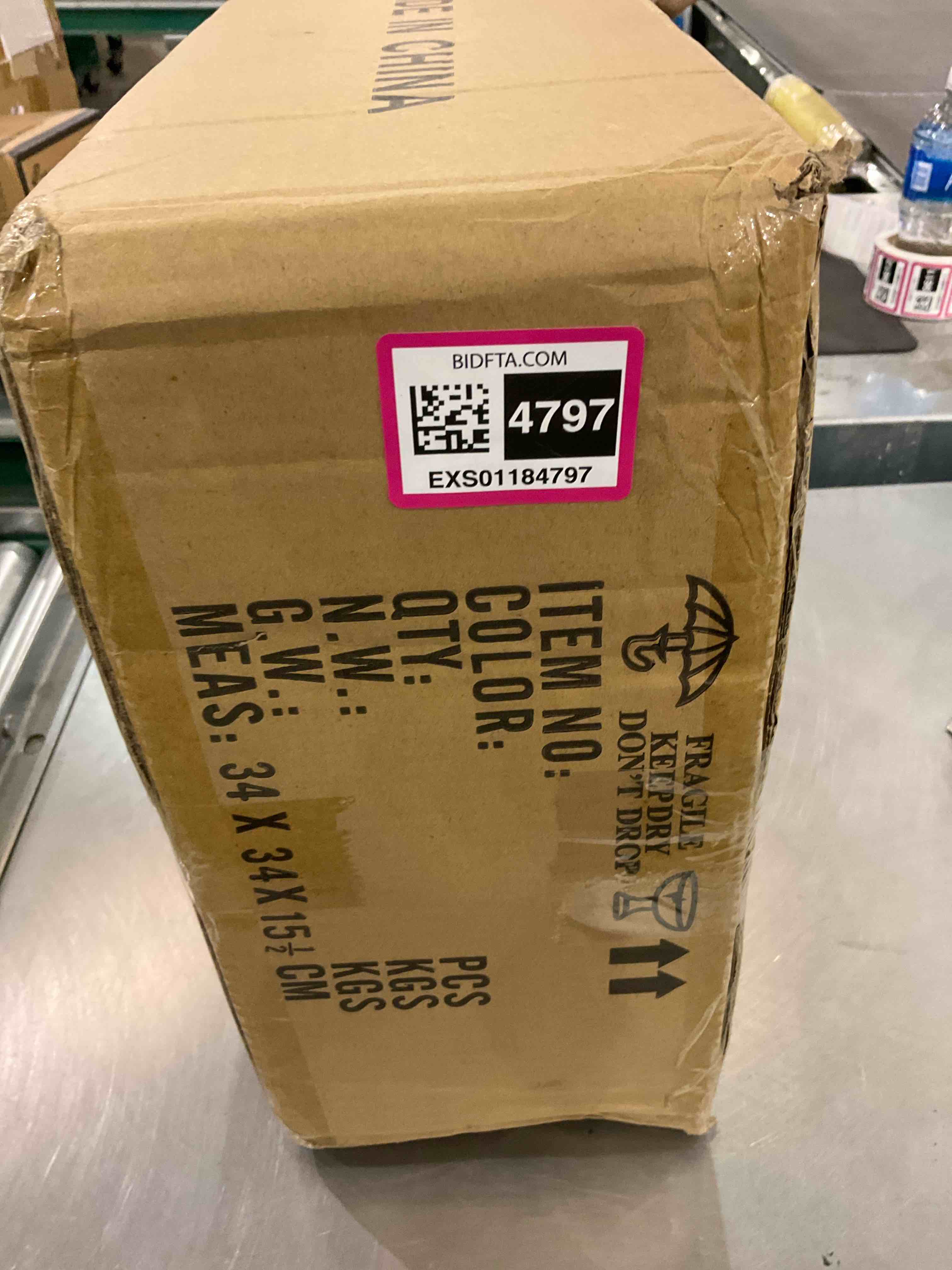 https://s3.amazonaws.com/lotting-images-prod/BargainHunt/EXS01184797_1709563449504.jpeg