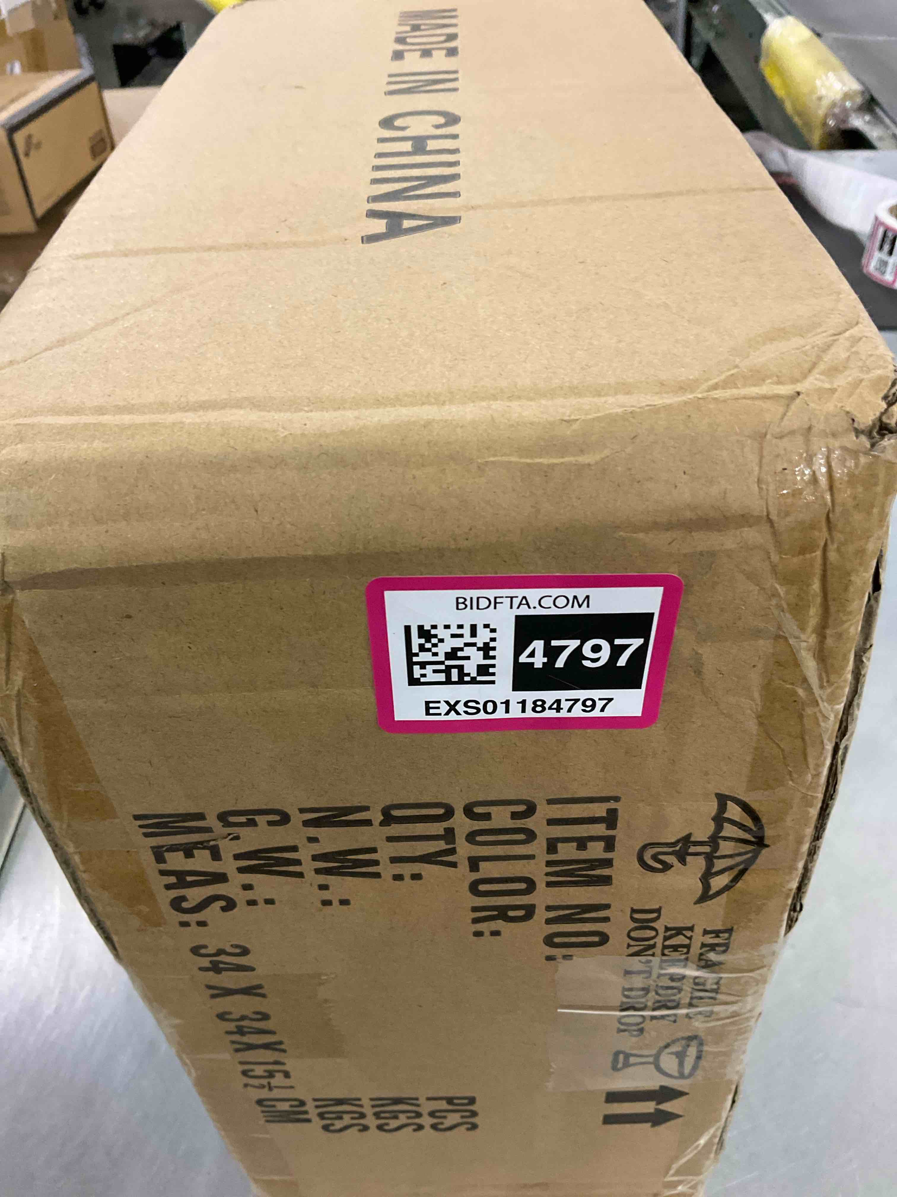https://s3.amazonaws.com/lotting-images-prod/BargainHunt/EXS01184797_1709563461184.jpeg