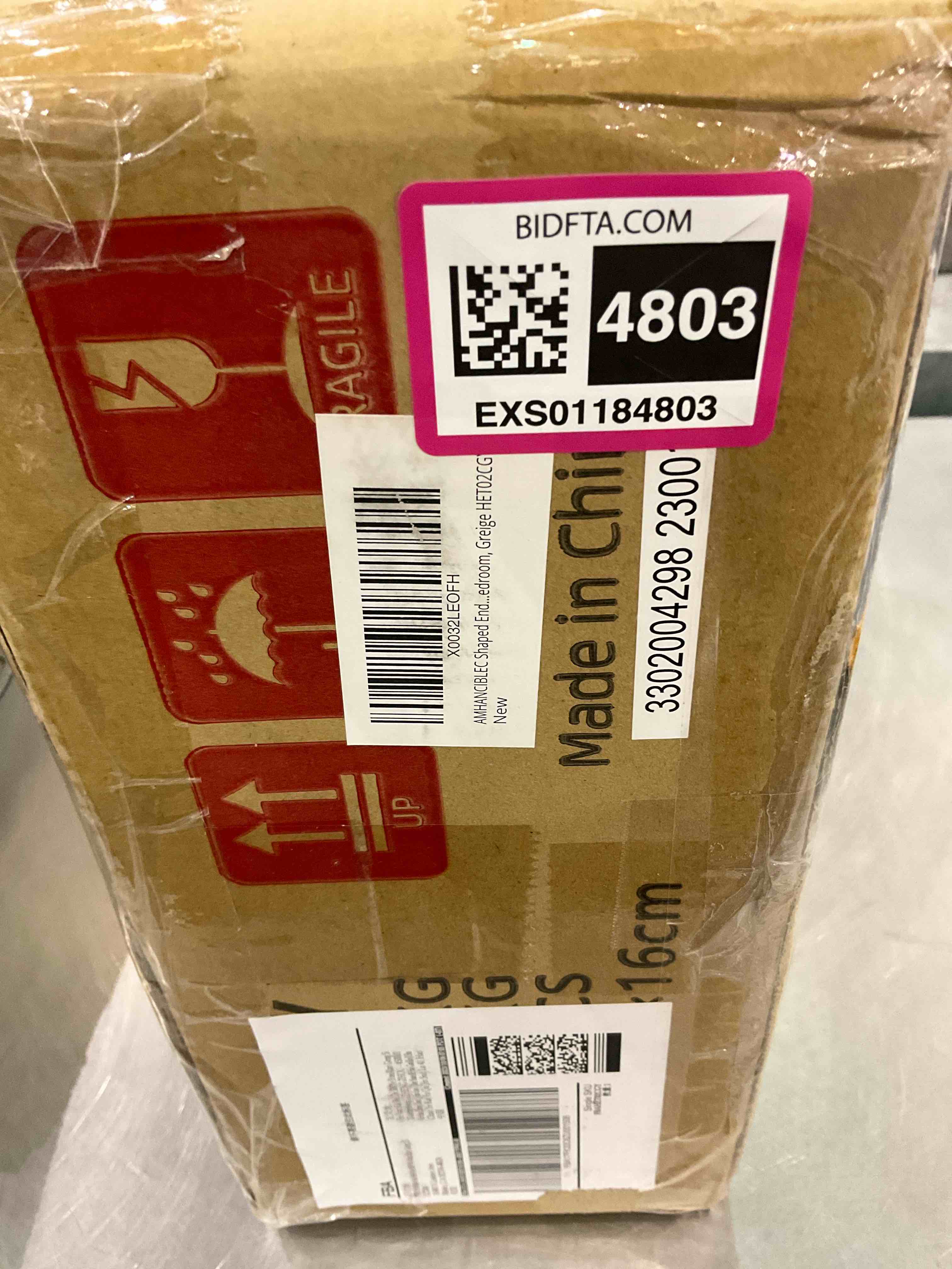 https://s3.amazonaws.com/lotting-images-prod/BargainHunt/EXS01184803_1709560361372.jpeg