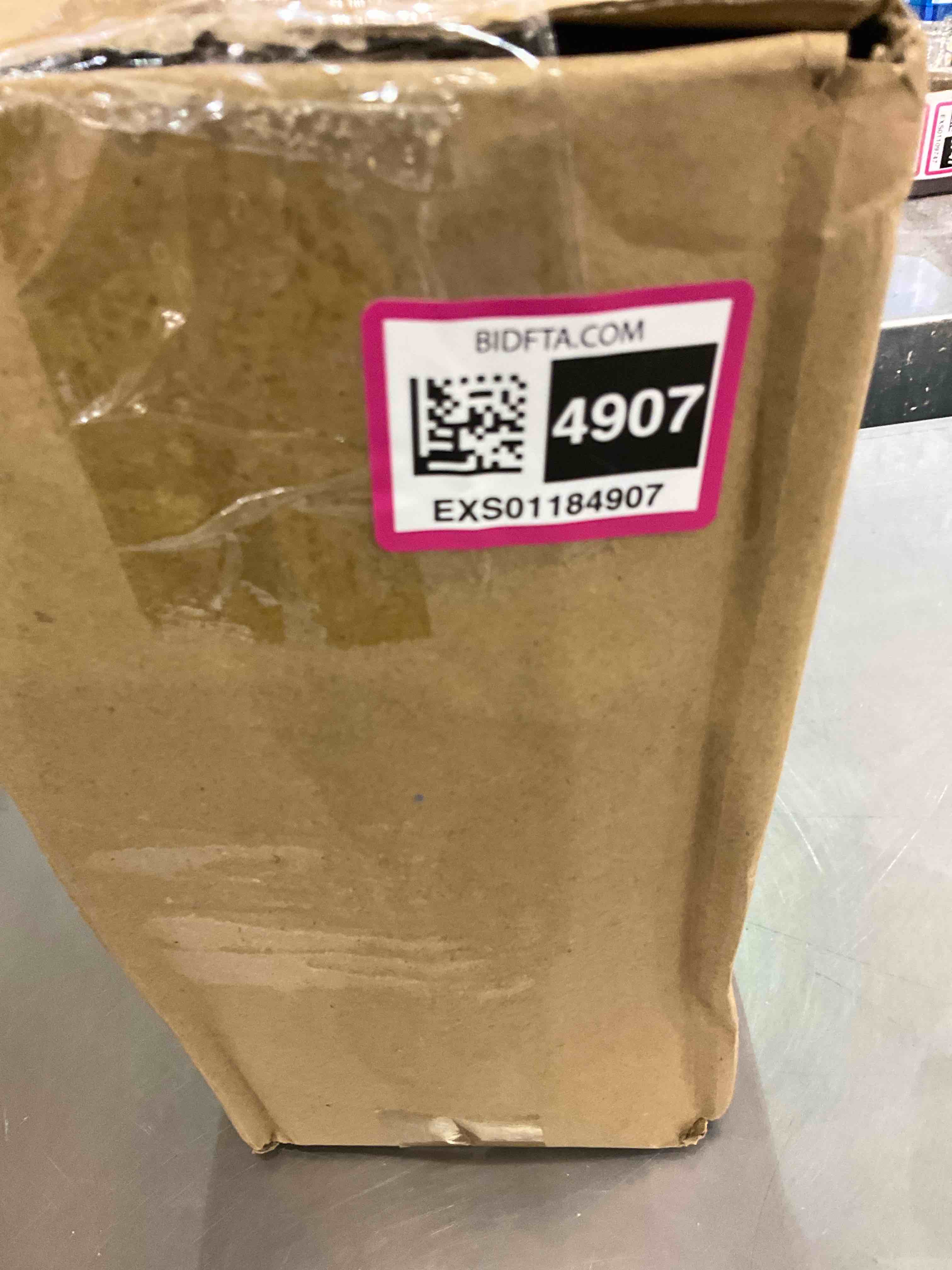 https://s3.amazonaws.com/lotting-images-prod/BargainHunt/EXS01184908_1709646723633.jpeg