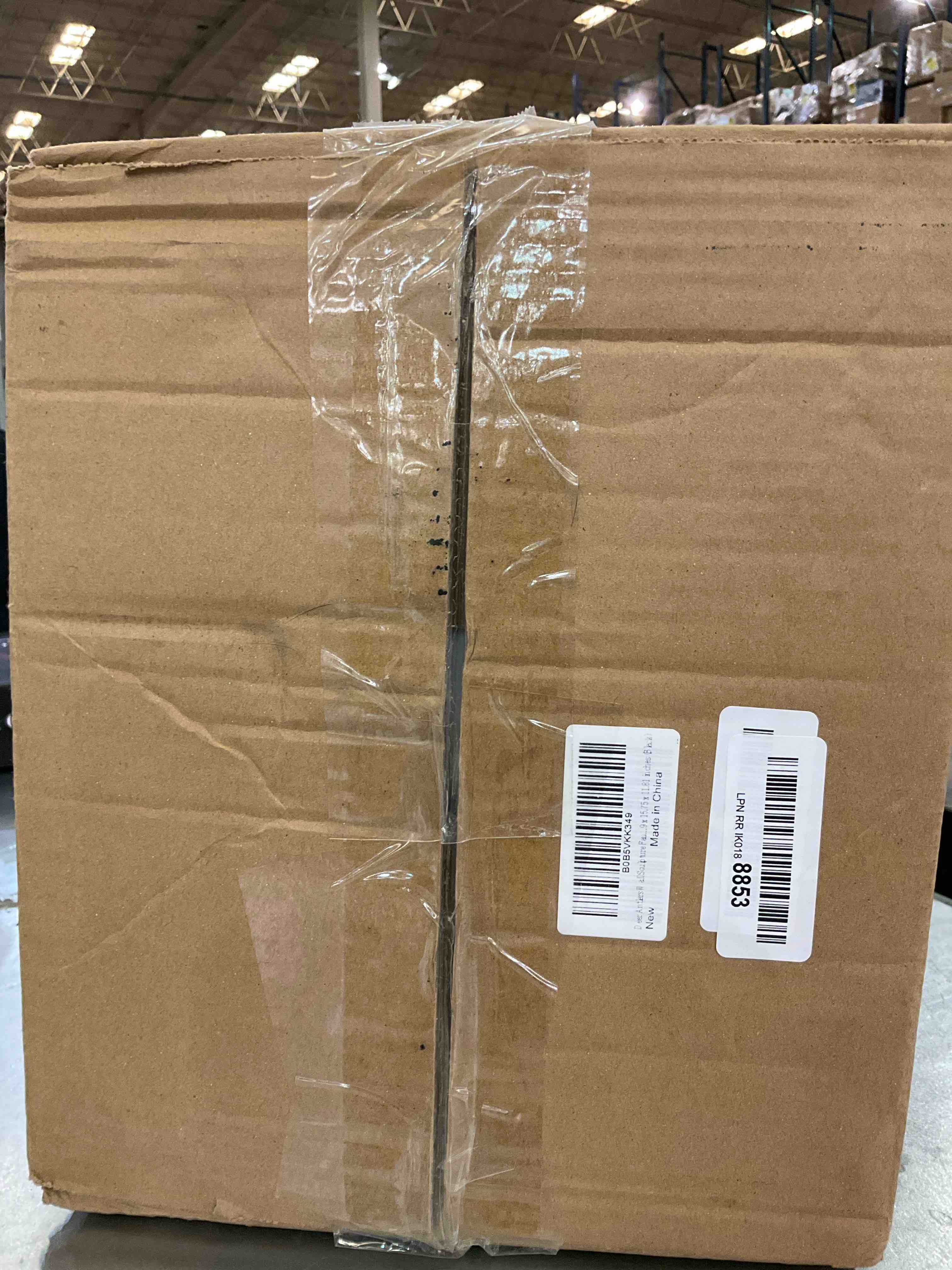 https://s3.amazonaws.com/lotting-images-prod/BargainHunt/EXS01185059_1710266053216.jpeg