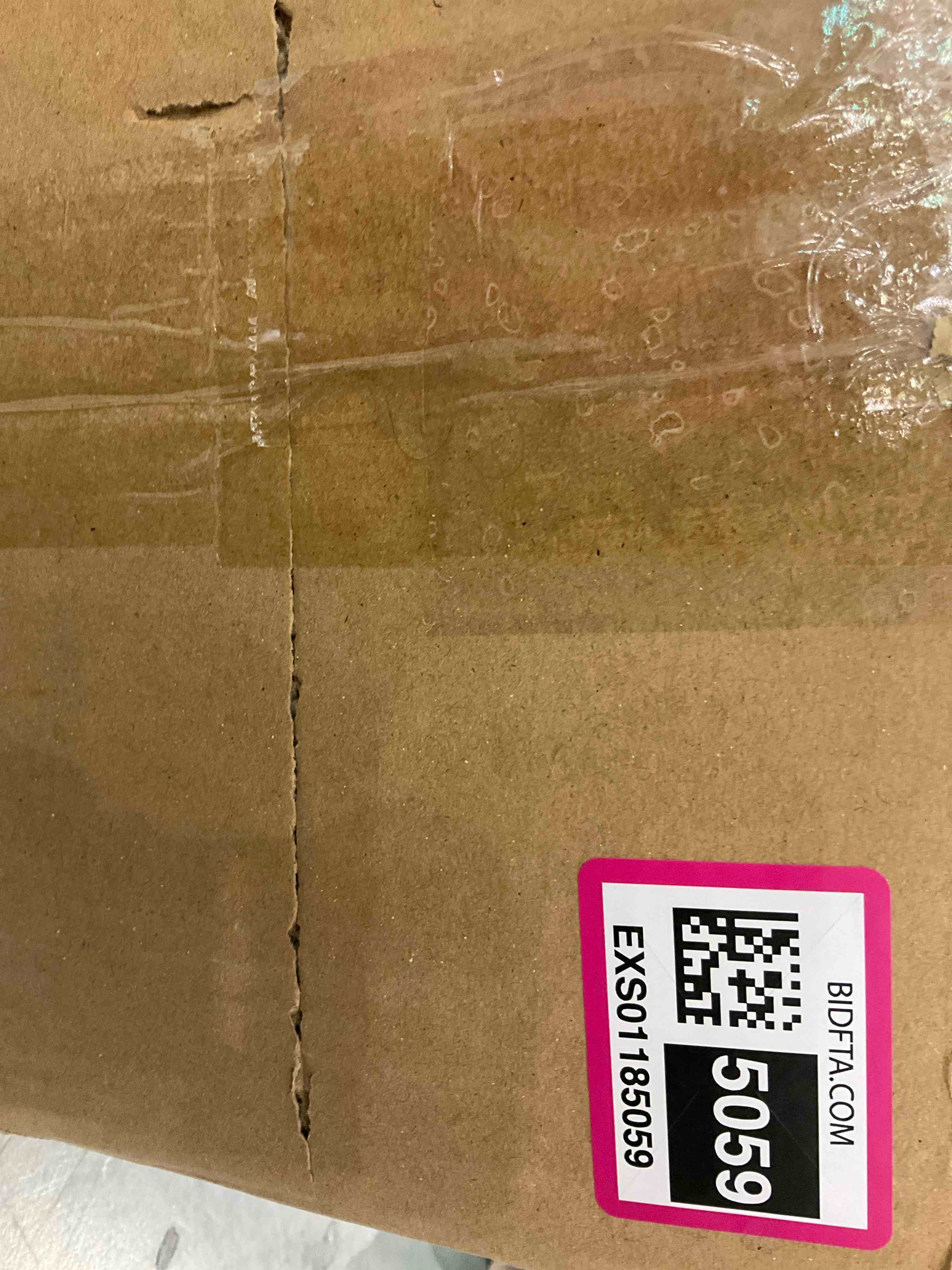 https://s3.amazonaws.com/lotting-images-prod/BargainHunt/EXS01185059_1710266119143.jpeg
