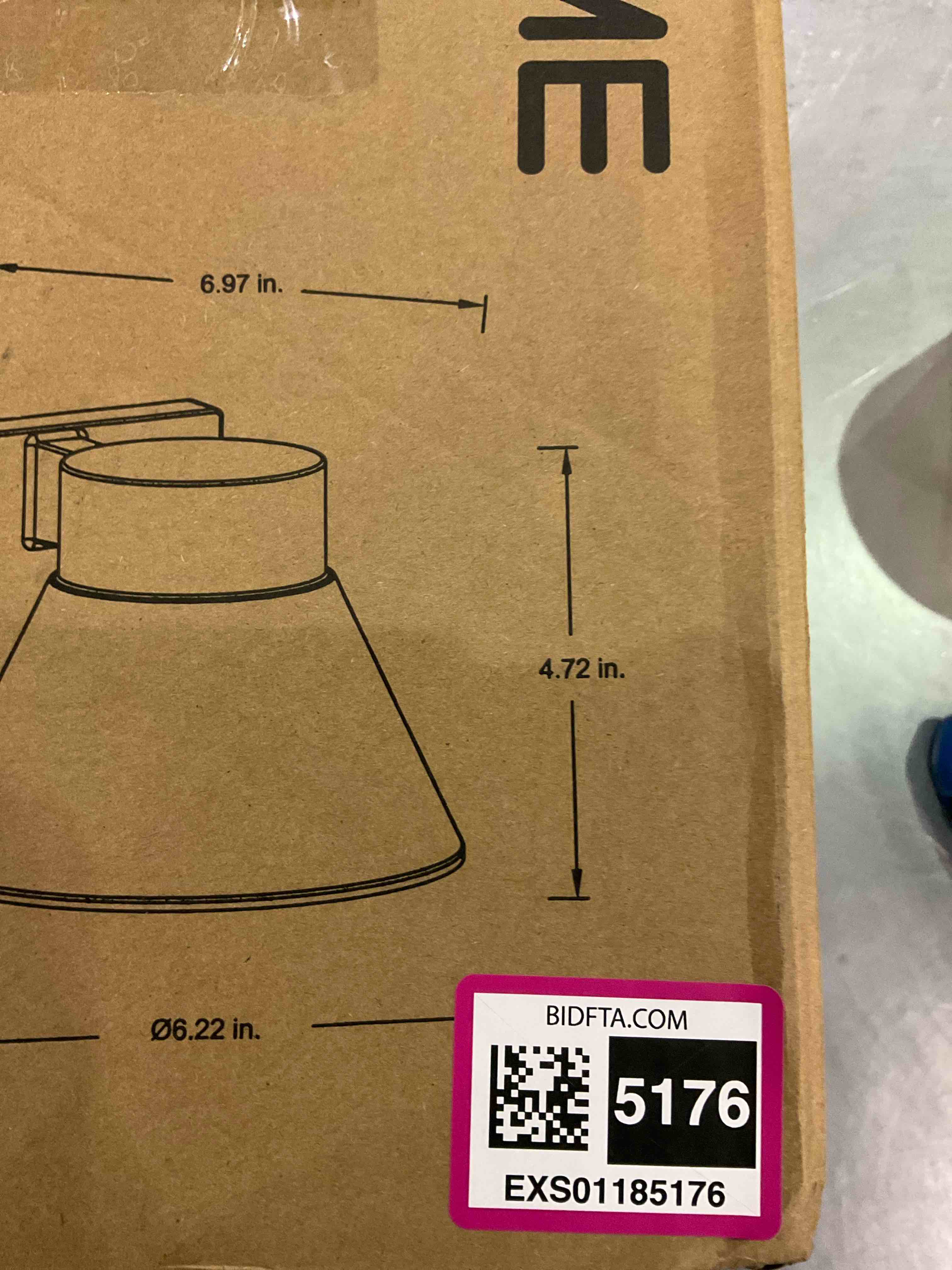 https://s3.amazonaws.com/lotting-images-prod/BargainHunt/EXS01185176_1710415926335.jpeg