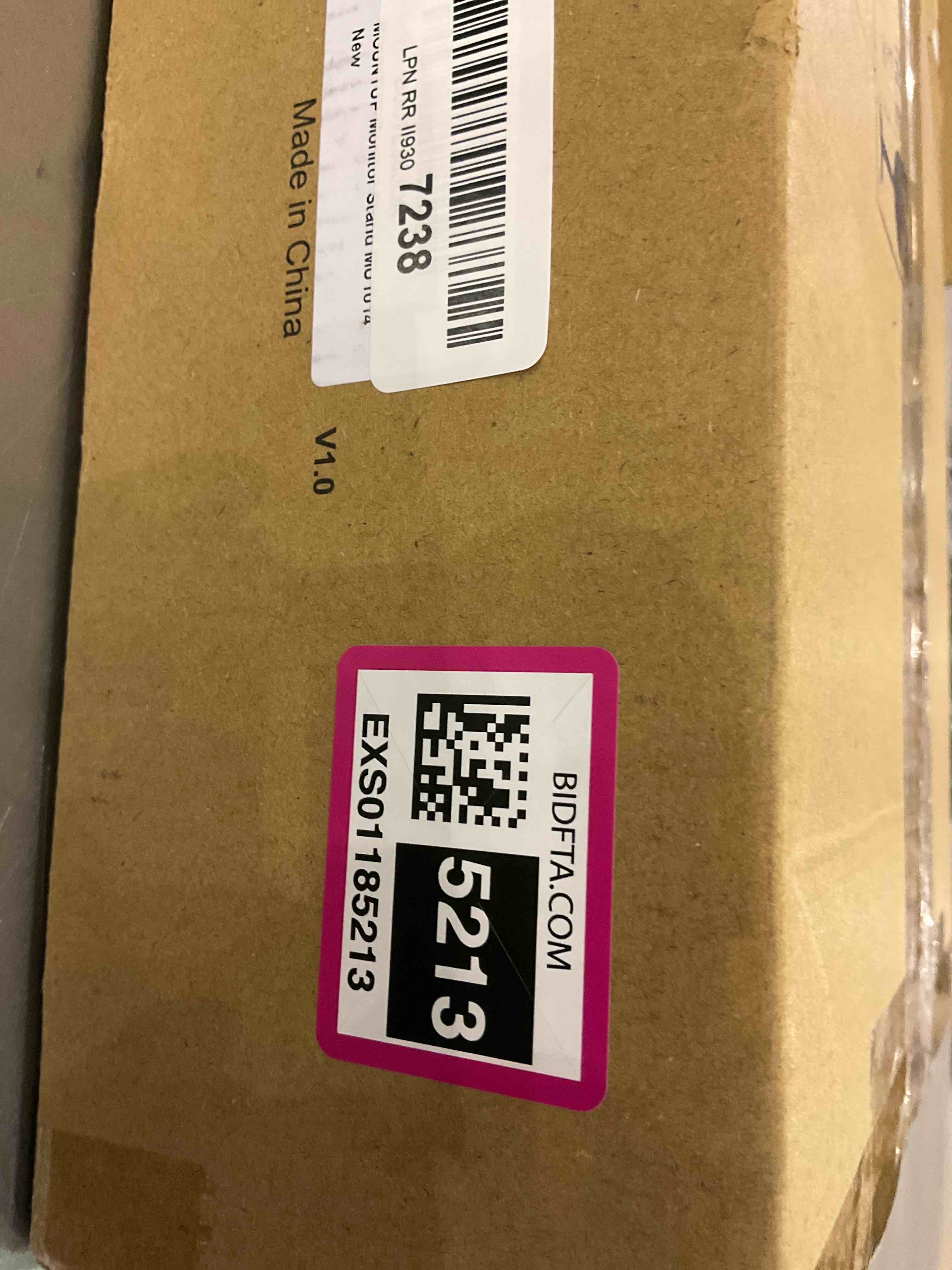 https://s3.amazonaws.com/lotting-images-prod/BargainHunt/EXS01185213_1710423078591.jpeg